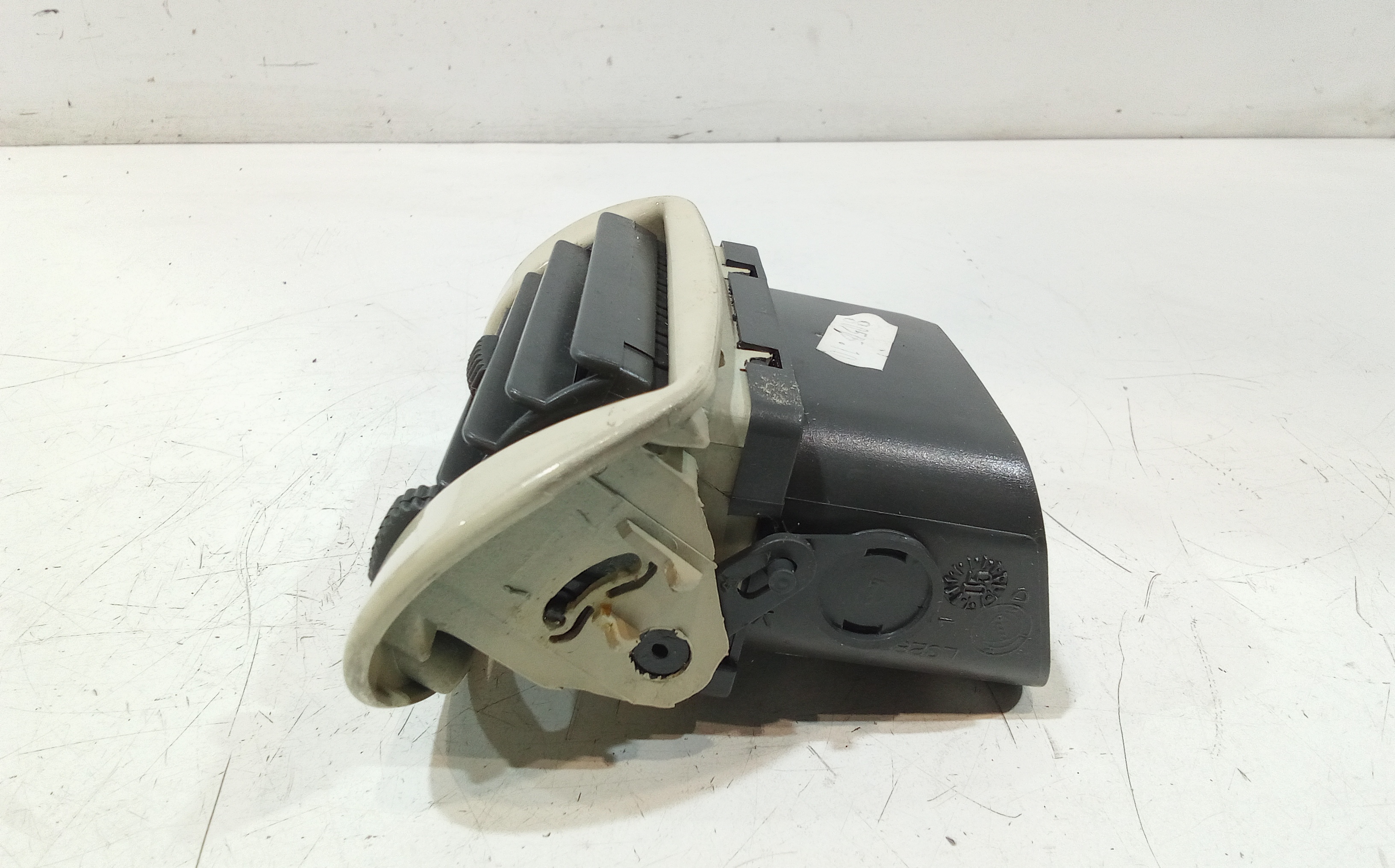 Bocchetta aria cruscotto lato passeggero per Fiat Seicento Serie (00>05) (2000 - 2005)