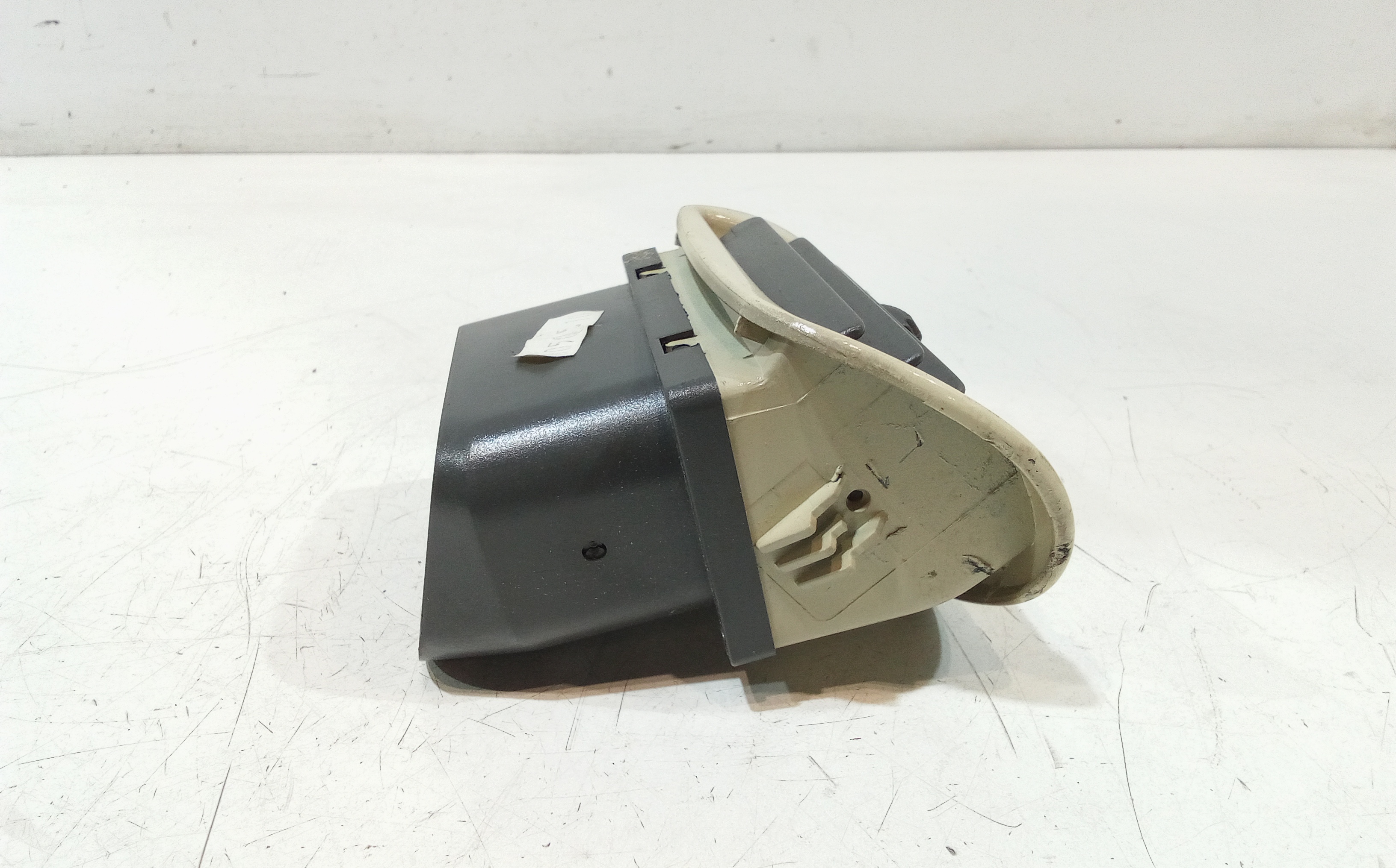 Bocchetta aria cruscotto lato passeggero per Fiat Seicento Serie (00>05) (2000 - 2005)