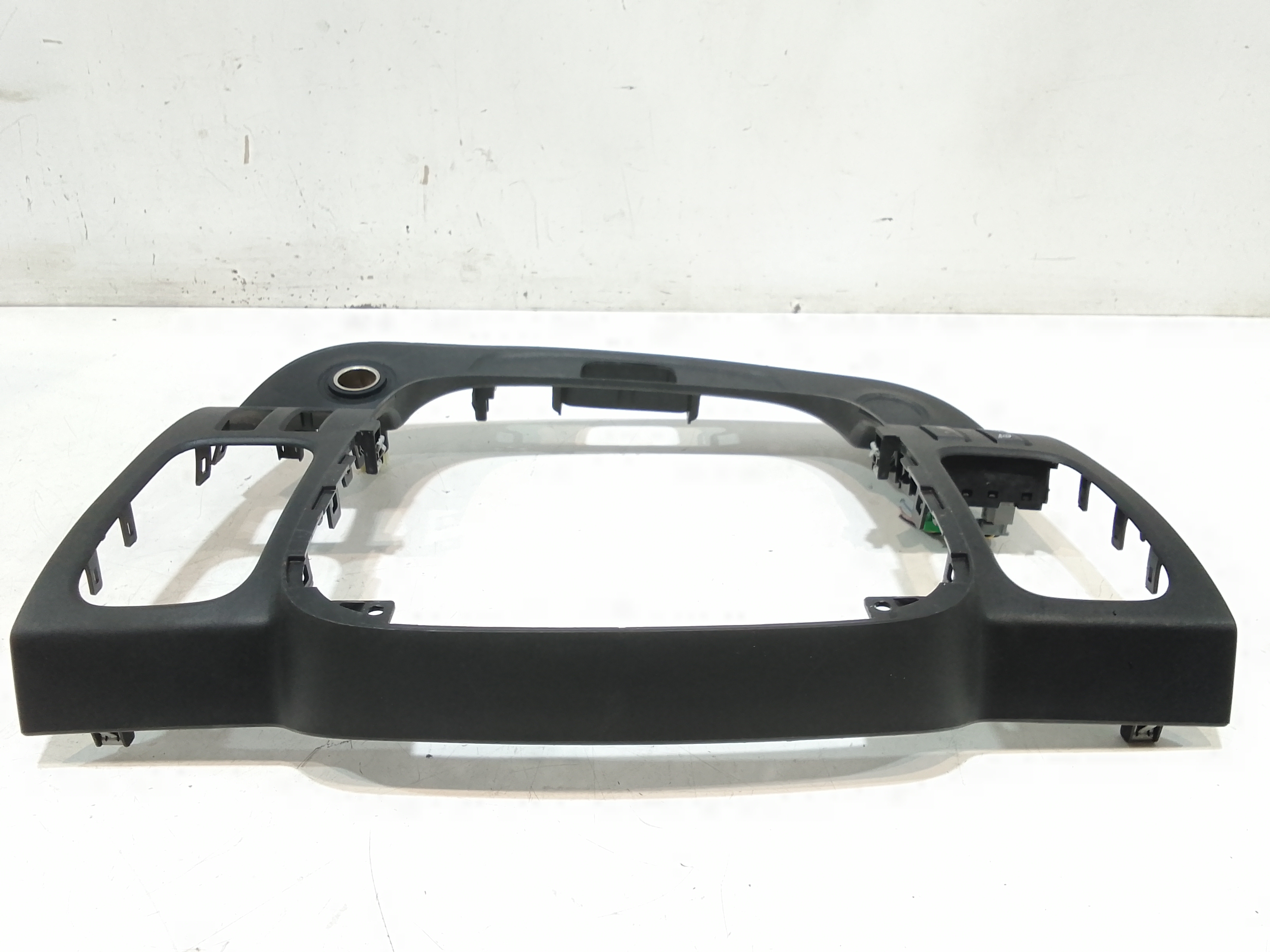 Modanatura Centrale Cruscotto per Opel Vivaro Serie (14>) (2014 - In produzione)