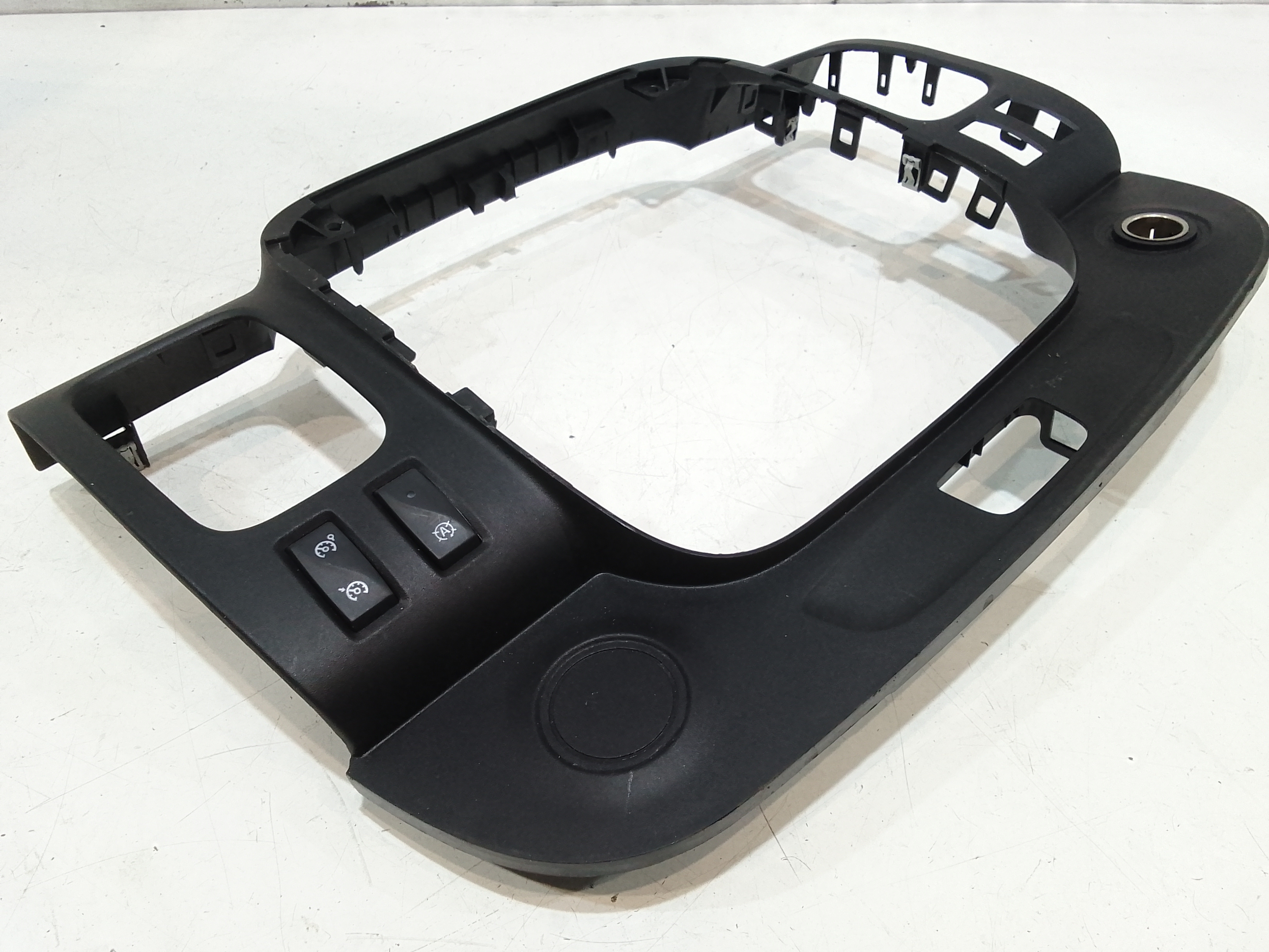 Modanatura Centrale Cruscotto per Opel Vivaro Serie (14>) (2014 - In produzione)