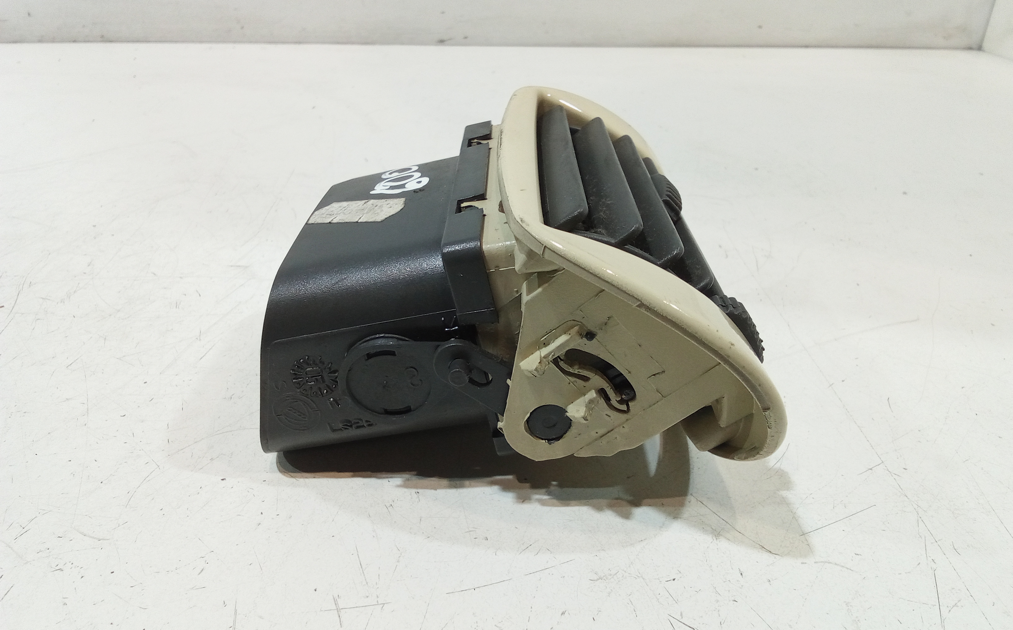 Bocchetta aria cruscotto lato guida per Fiat Seicento Serie (00>05) (2000 - 2005)