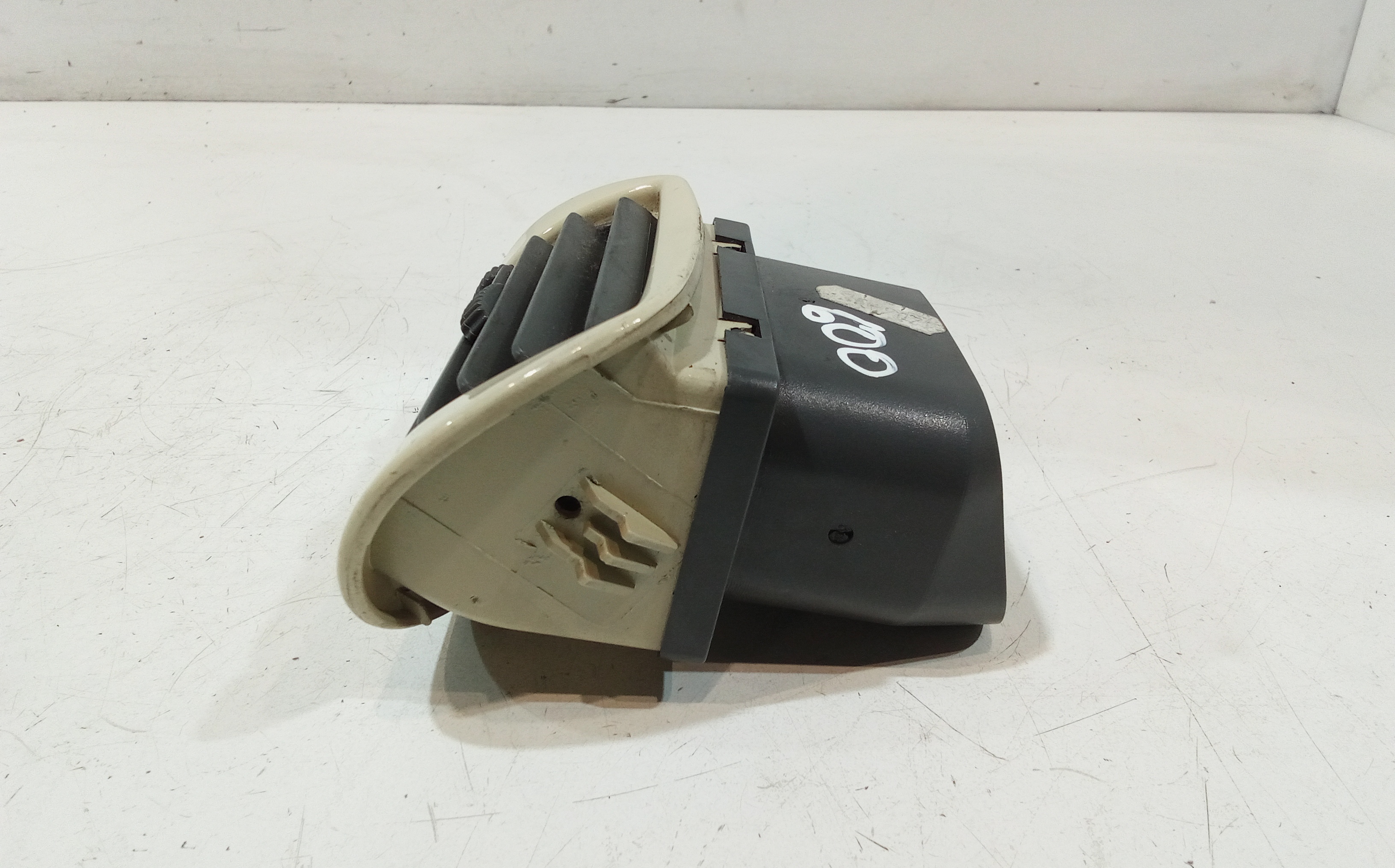 Bocchetta aria cruscotto lato guida per Fiat Seicento Serie (00>05) (2000 - 2005)