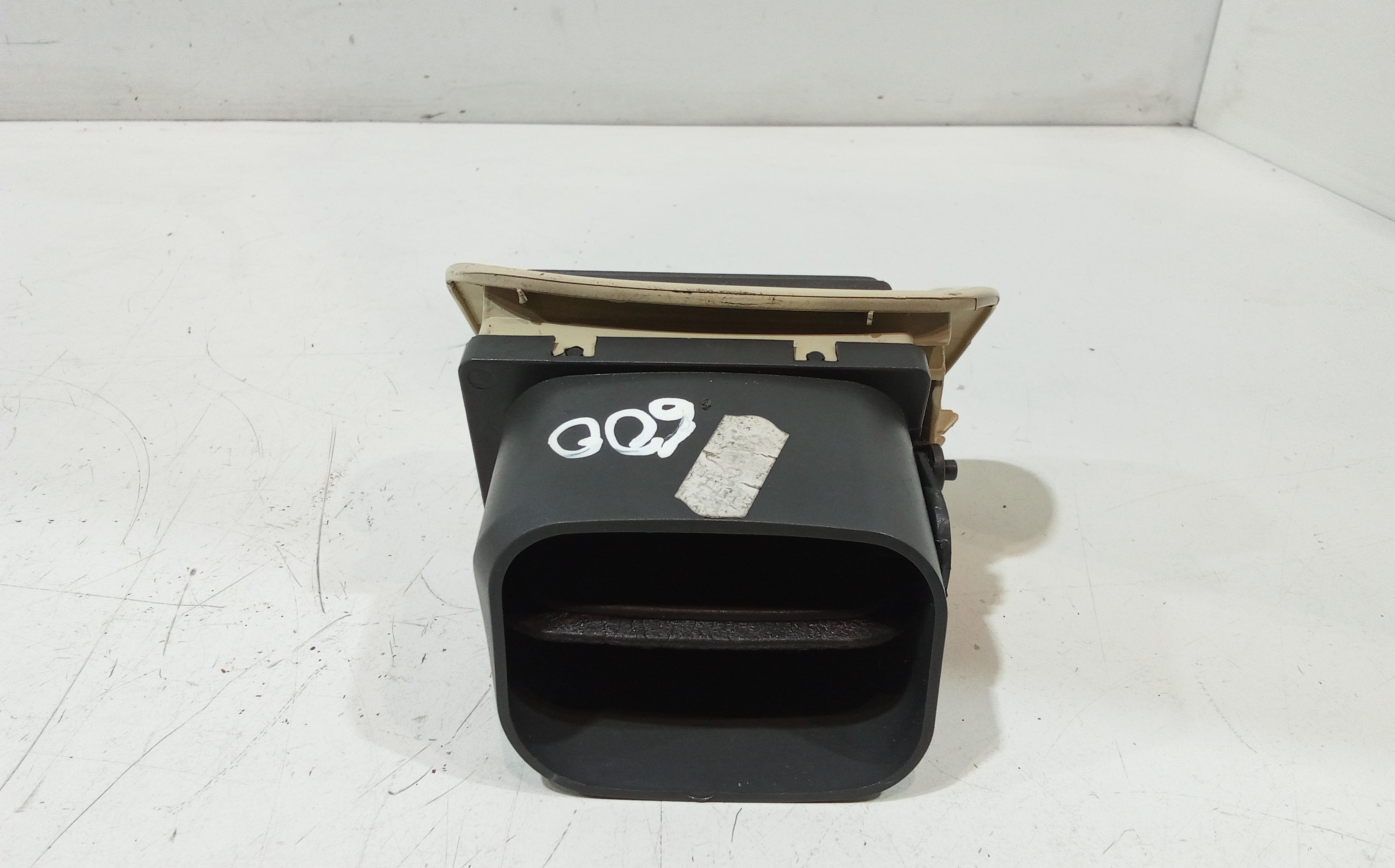 Bocchetta aria cruscotto lato guida per Fiat Seicento Serie (00>05) (2000 - 2005)