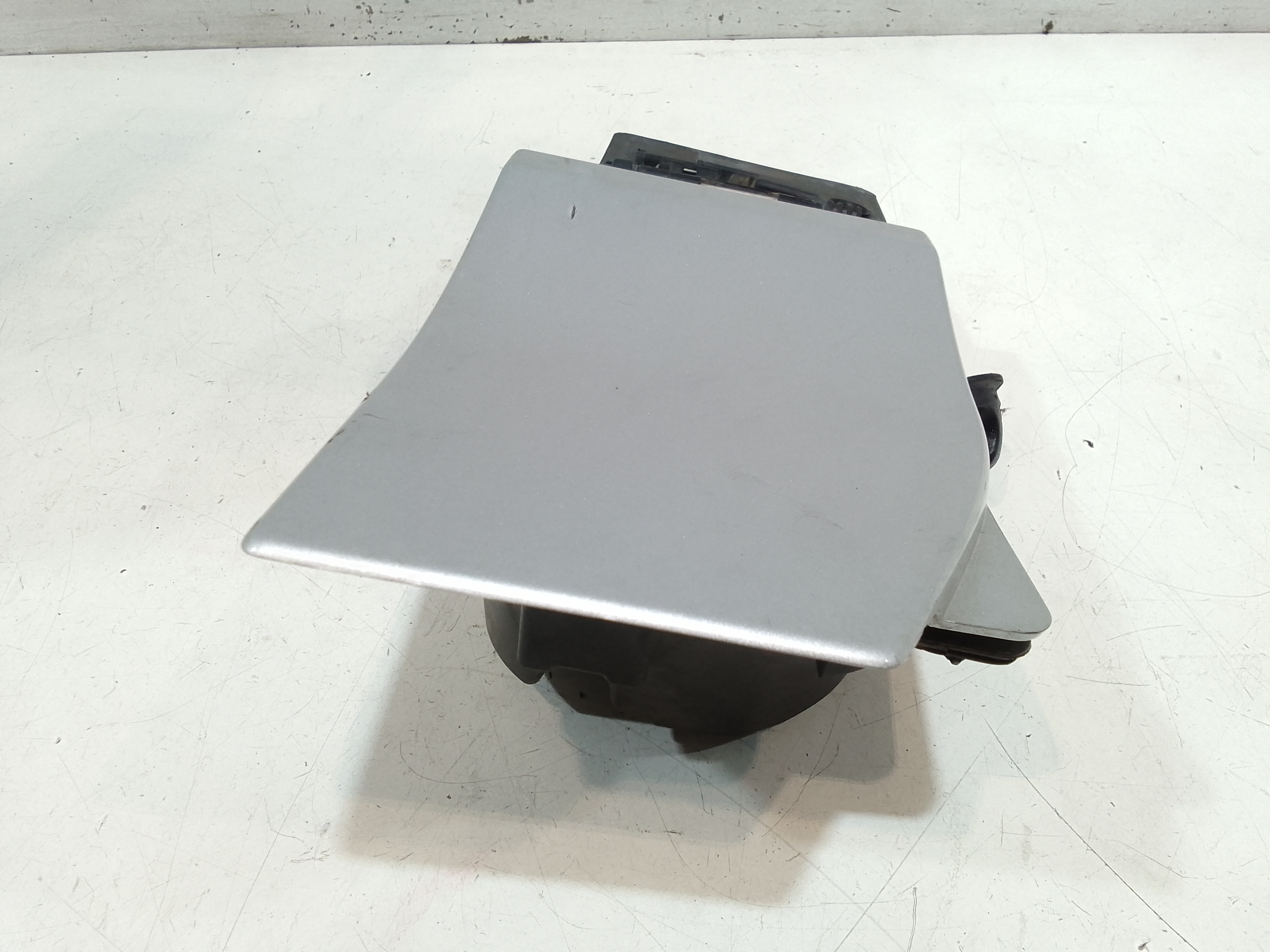 Sportellino Carburante per Opel Vivaro Serie (14>) (2014 - In produzione)