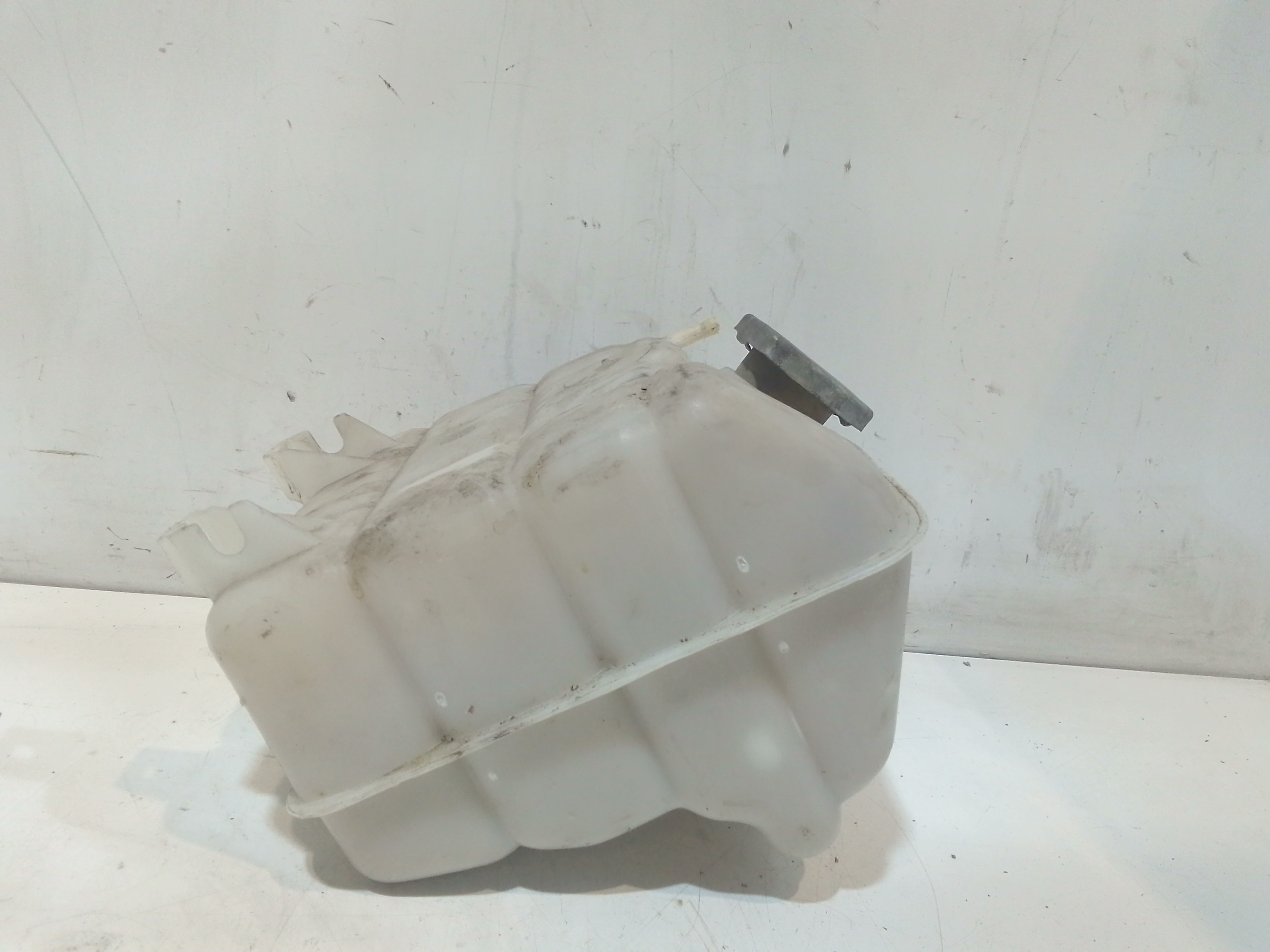 Vaschetta liquido radiatore per Iveco Daily 2 Serie (1989 - 2000)