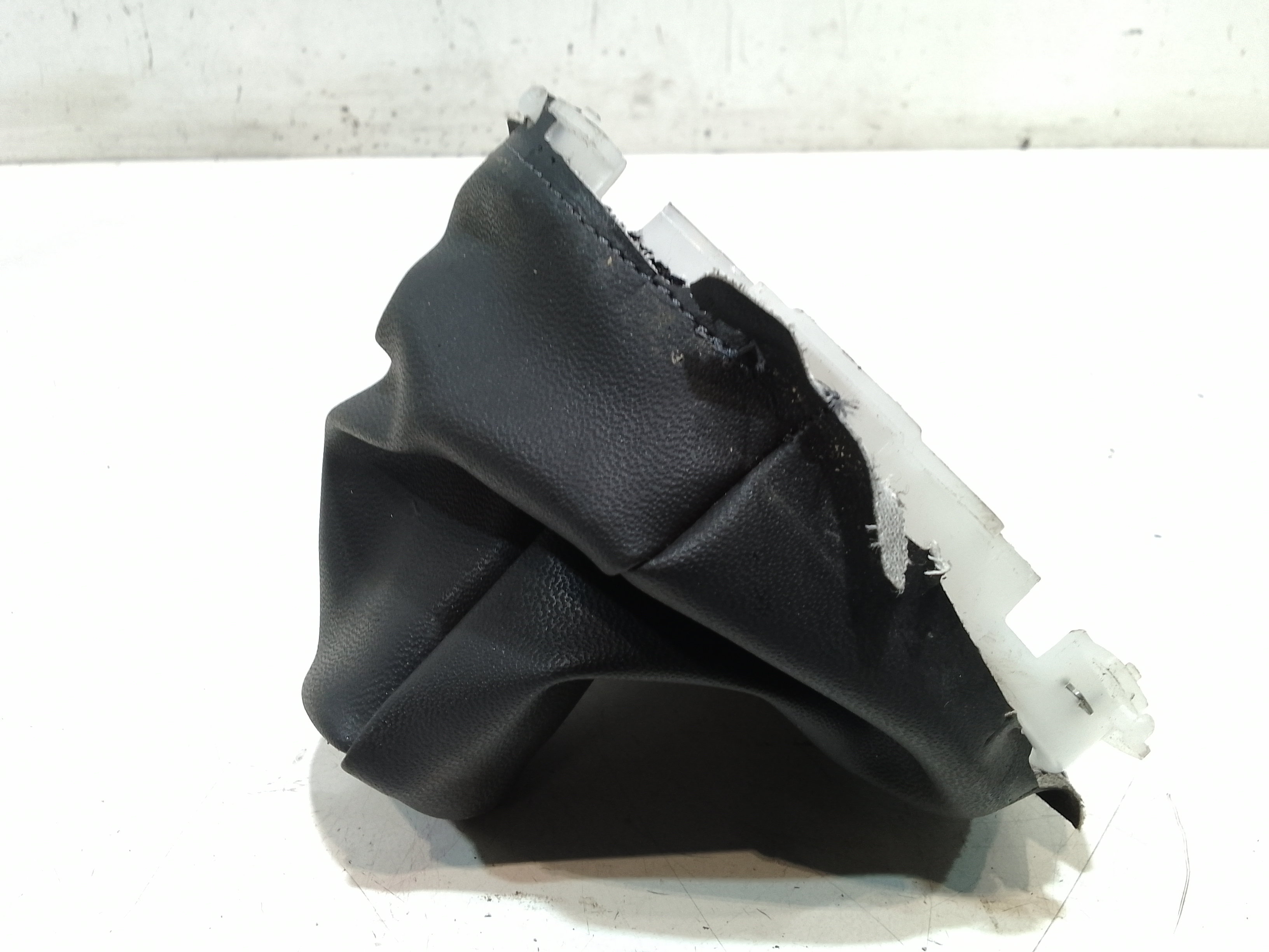 Cuffia Leva Cambio per Opel Vivaro Serie (14>) (2014 - In produzione)