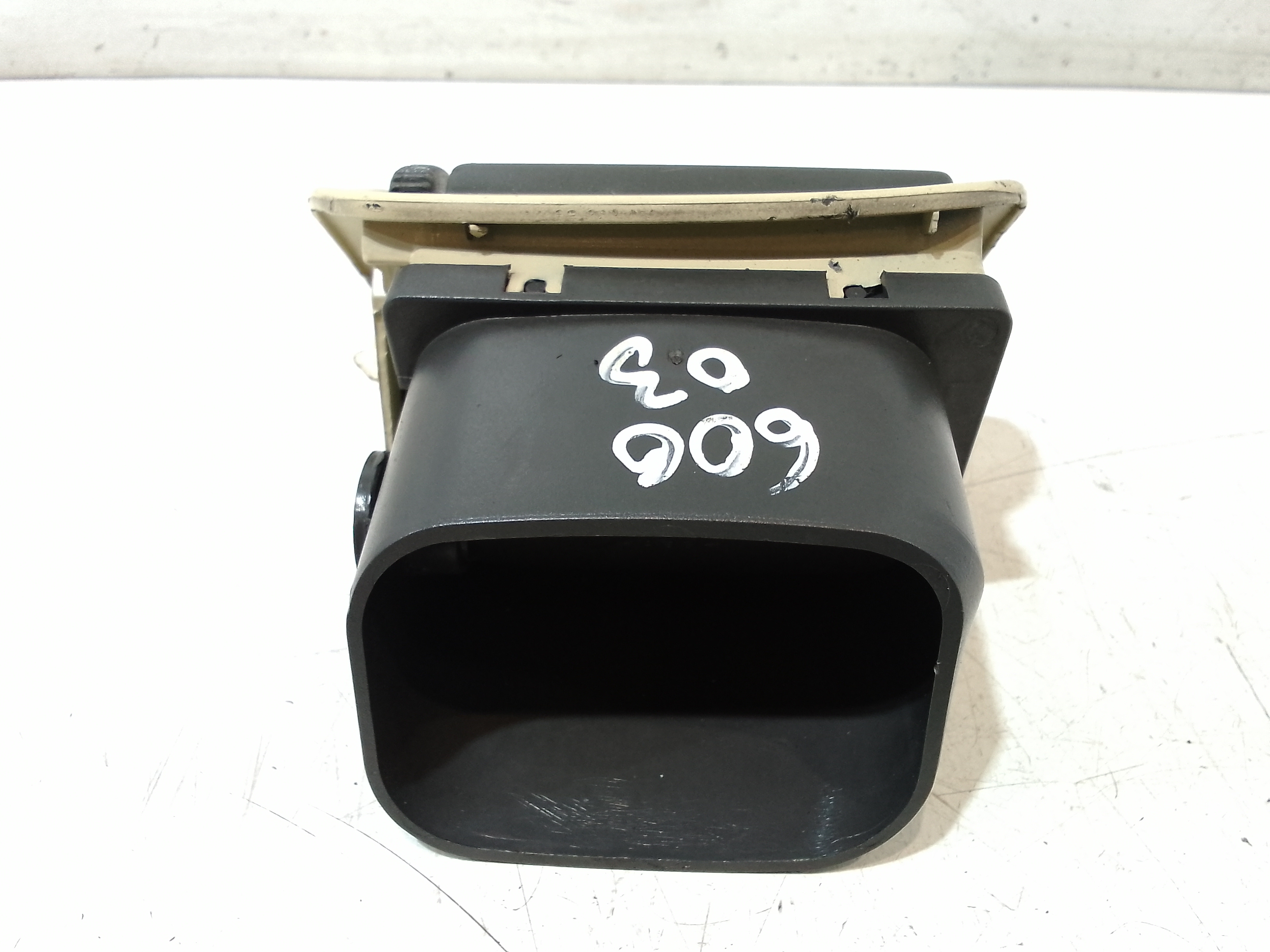 Bocchetta aria cruscotto lato passeggero per Fiat Seicento Serie (00>05) (2000 - 2005)