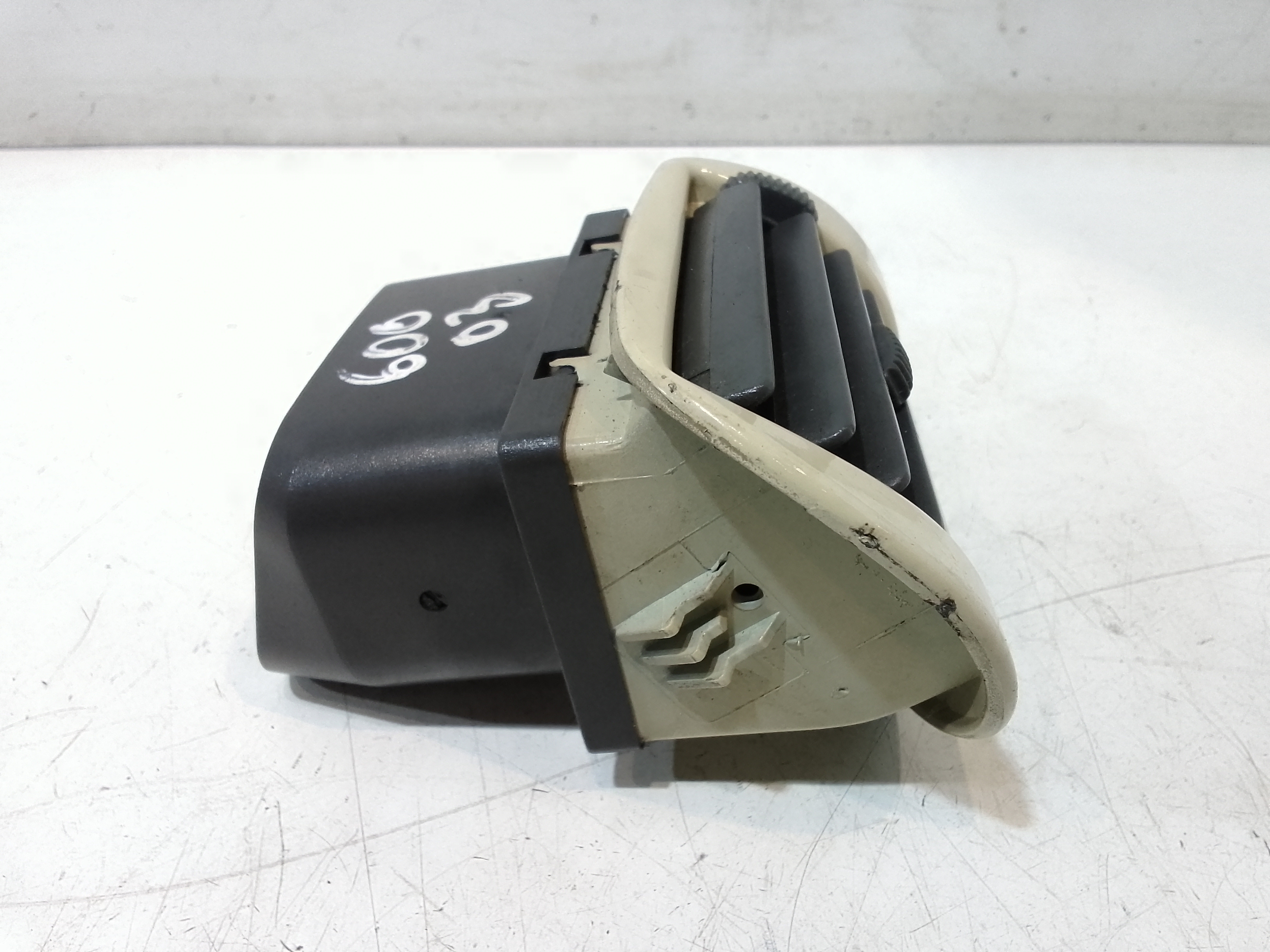 Bocchetta aria cruscotto lato passeggero per Fiat Seicento Serie (00>05) (2000 - 2005)