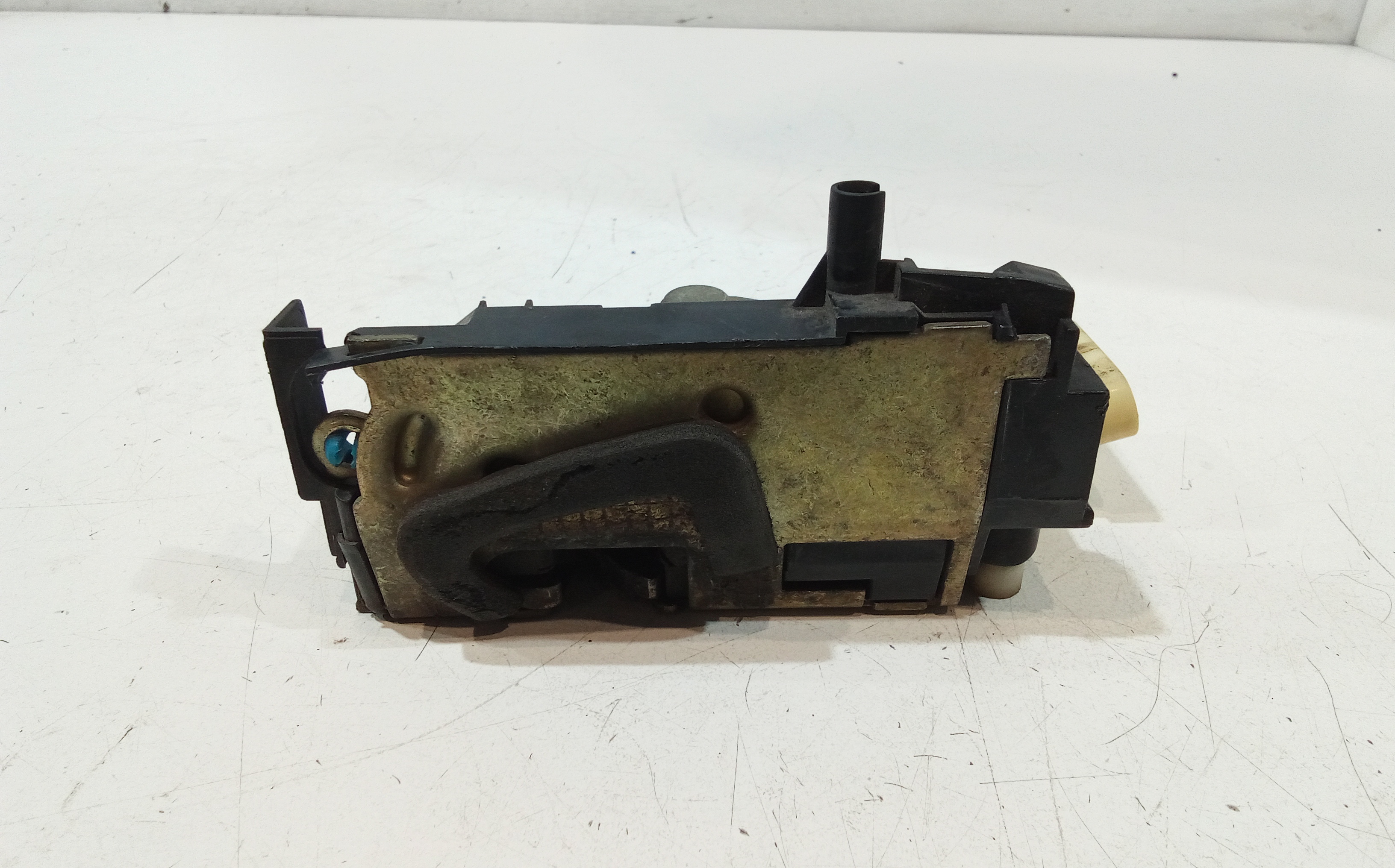 Serratura Posteriore Sinistra per Lancia K Berlina (1994 - In produzione)