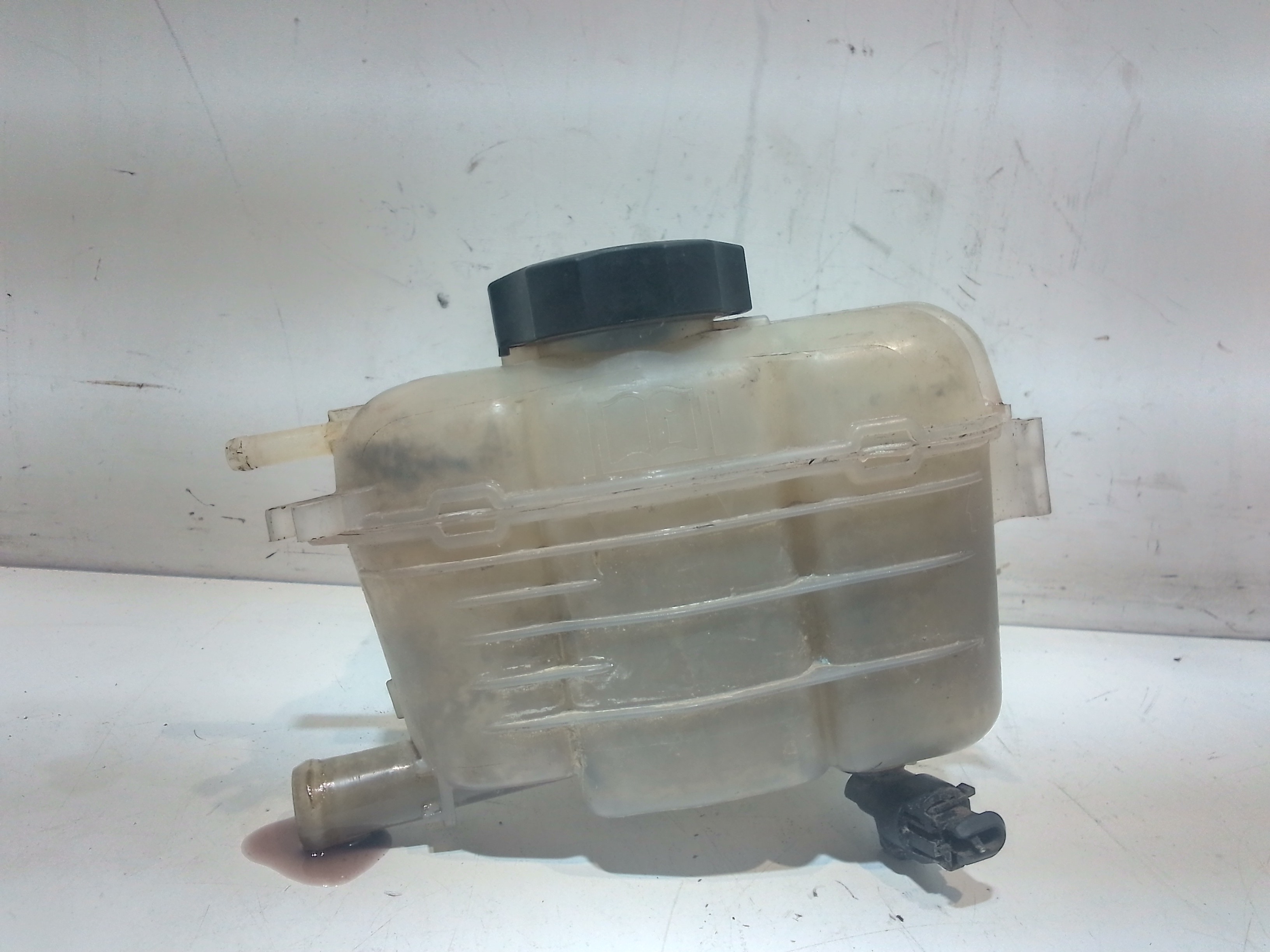 Vaschetta liquido radiatore per Opel Astra J (2009 - In produzione)