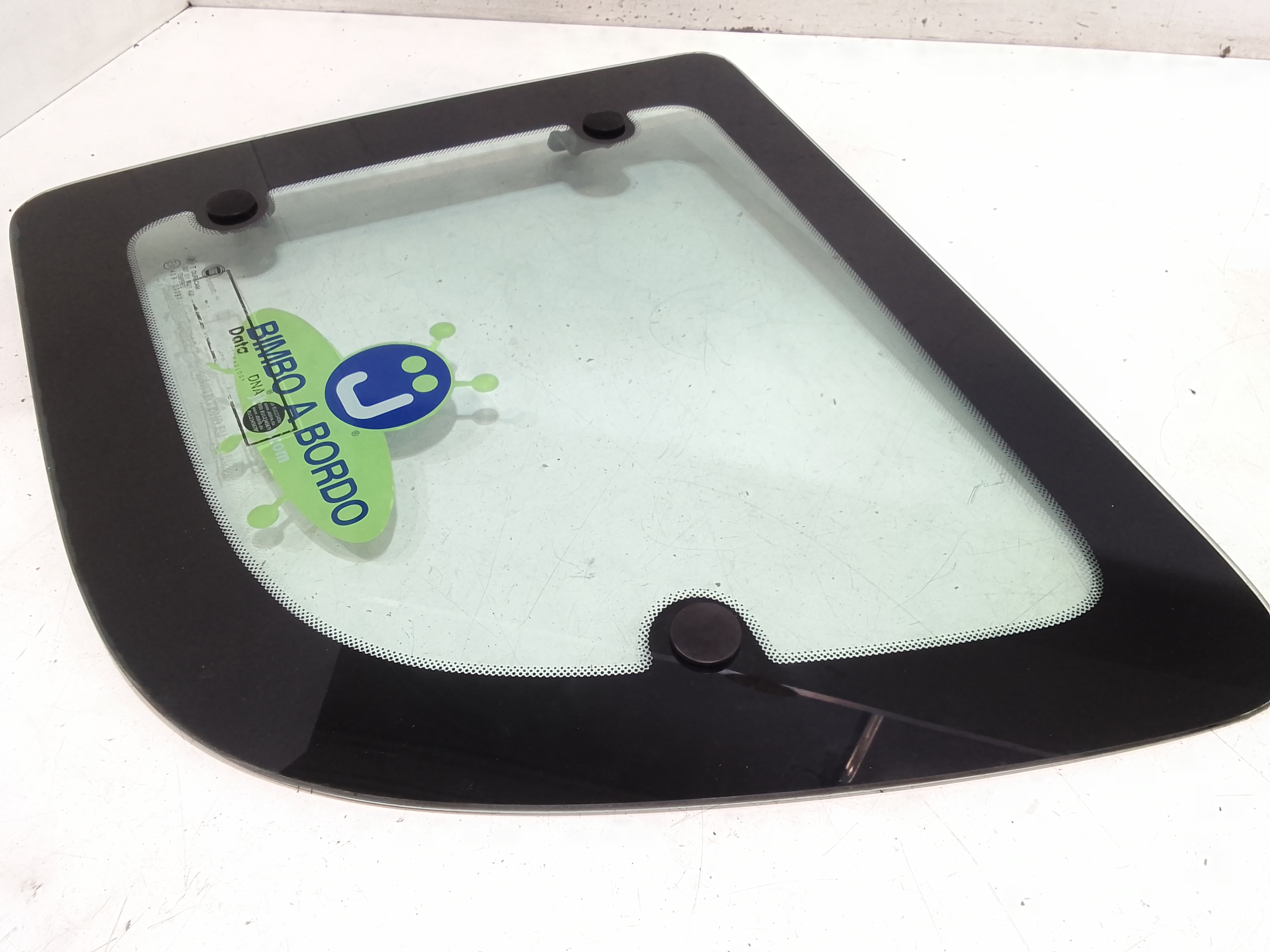 Vetro fisso posteriore SX guida per Fiat Dobl Serie (09>) (2009 - In produzione)