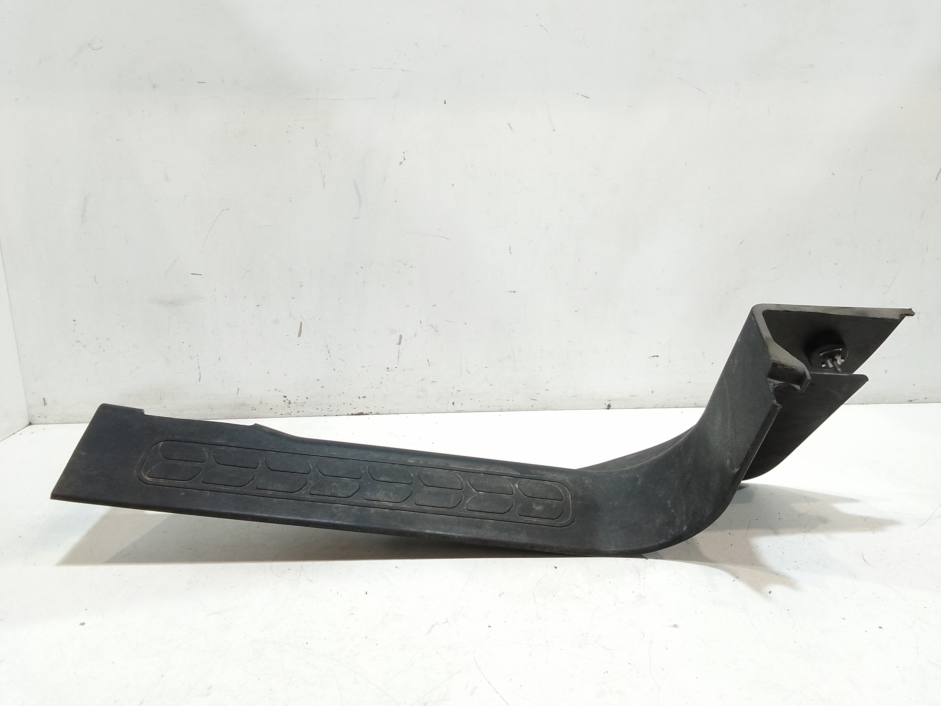 Batticalcagno Anteriore Destro per Fiat Dobl Serie (09>) (2009 - In produzione)