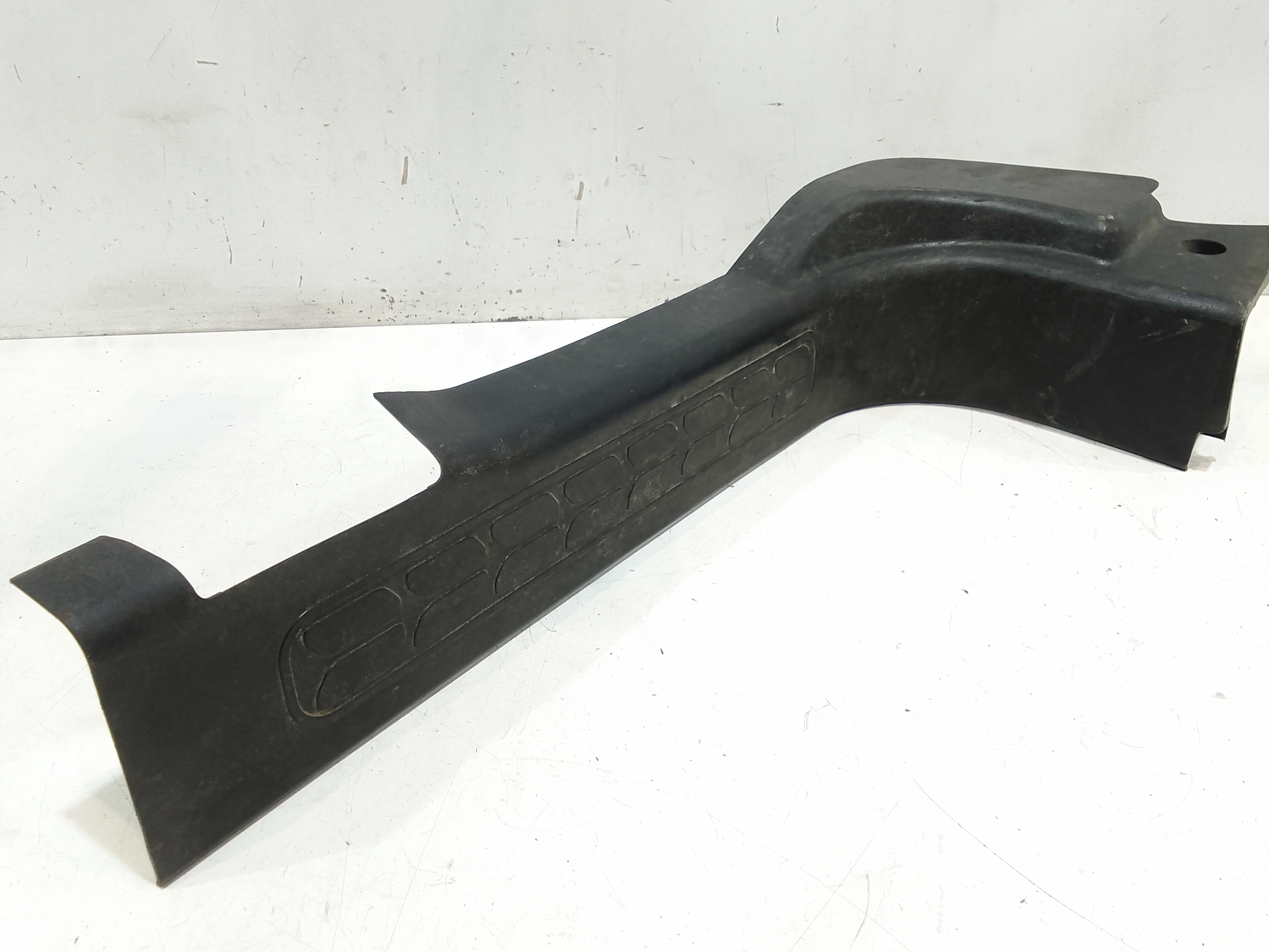 Batticalcagno Anteriore Destro per Fiat Dobl Serie (09>) (2009 - In produzione)