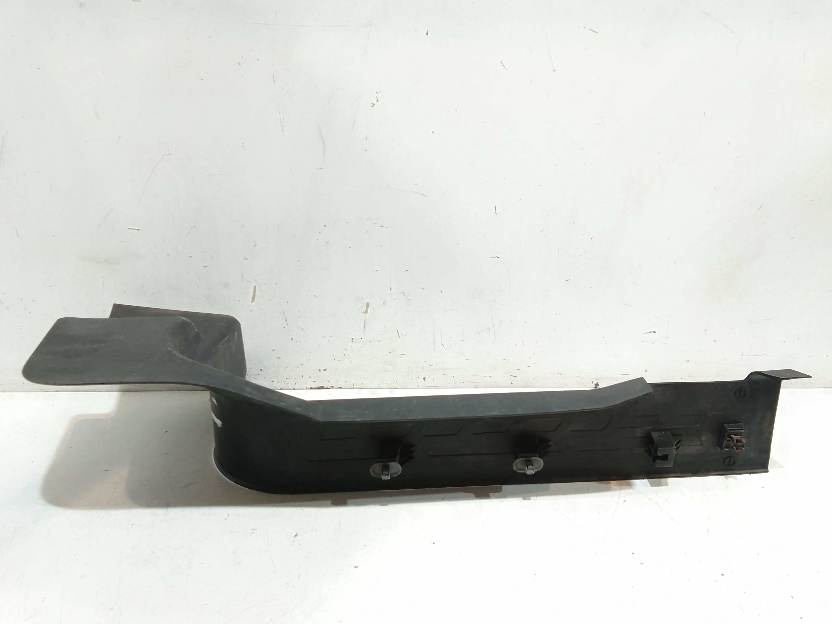 Batticalcagno Anteriore Destro per Fiat Dobl Serie (09>) (2009 - In produzione)