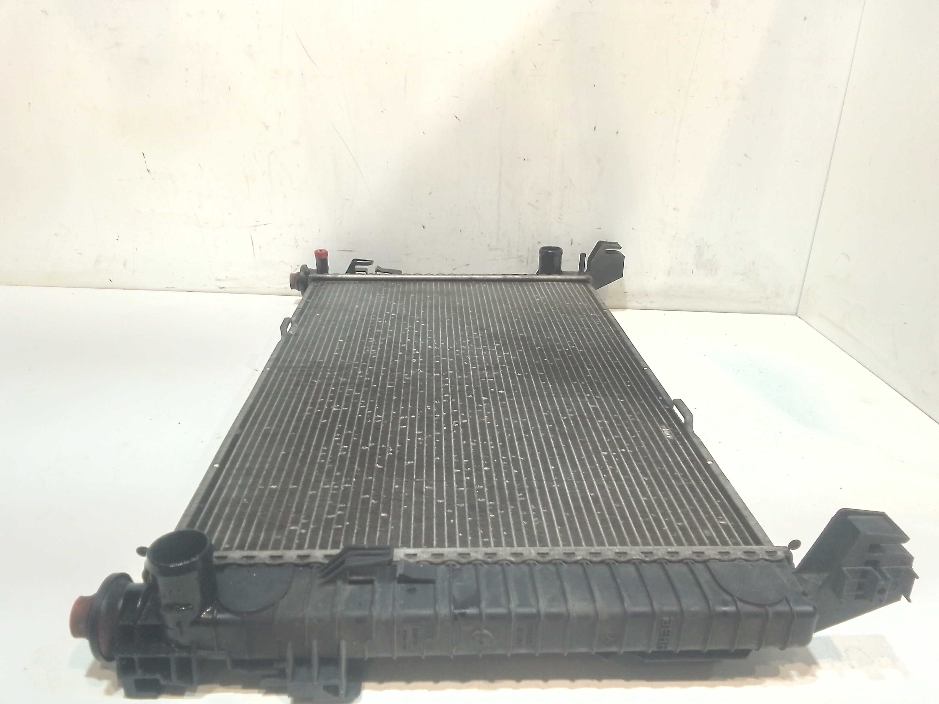 Radiatore acqua per Mercedes Classe B W245 1 Serie (2005 - 2011)