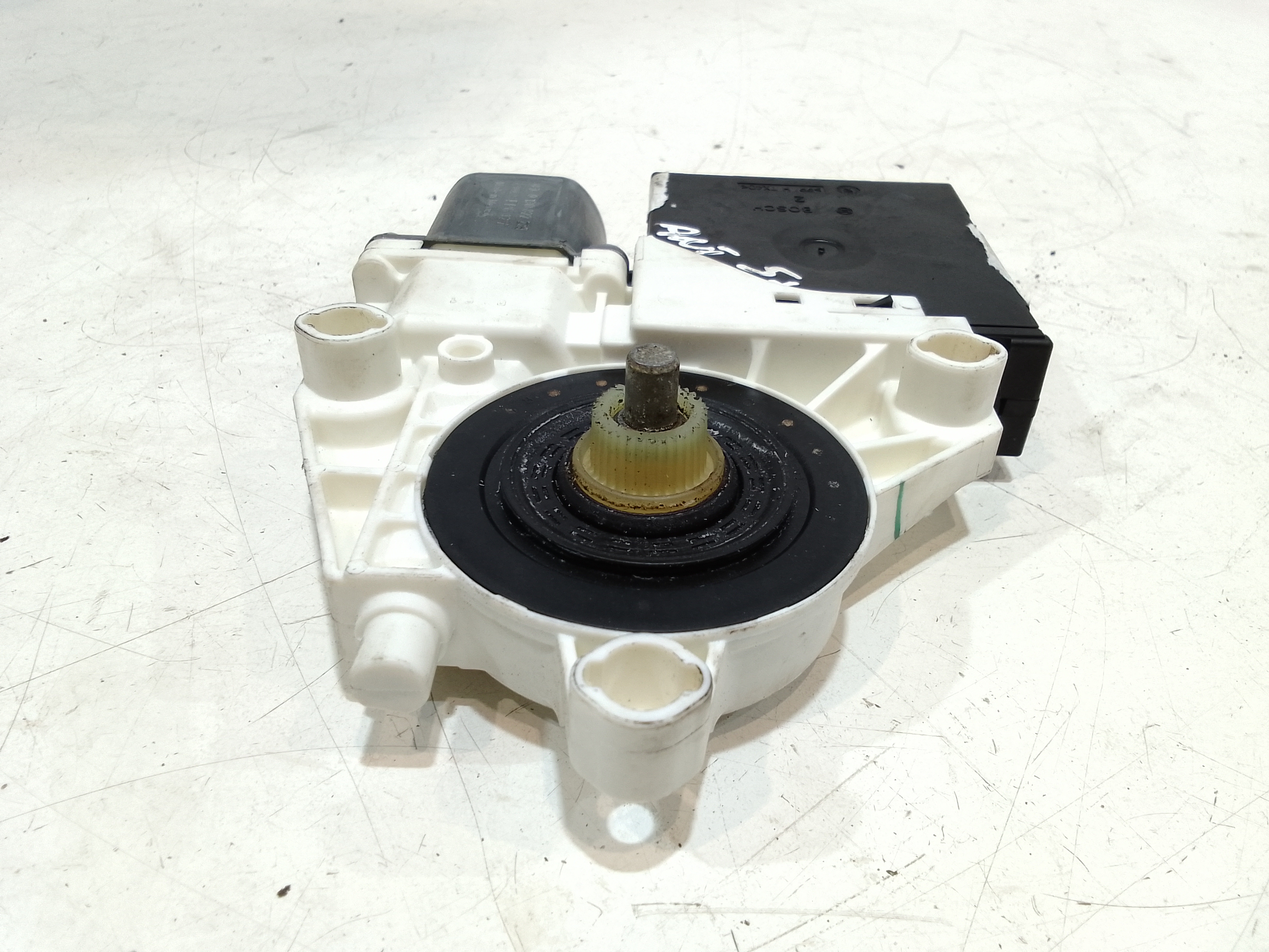 Motorino Alzavetro anteriore Sinistro per Volkswagen Jetta Serie A5 (2005 - 2010)