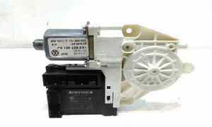 Motorino Alzavetro anteriore Sinistro per Volkswagen Jetta Serie A5 (2005 - 2010)