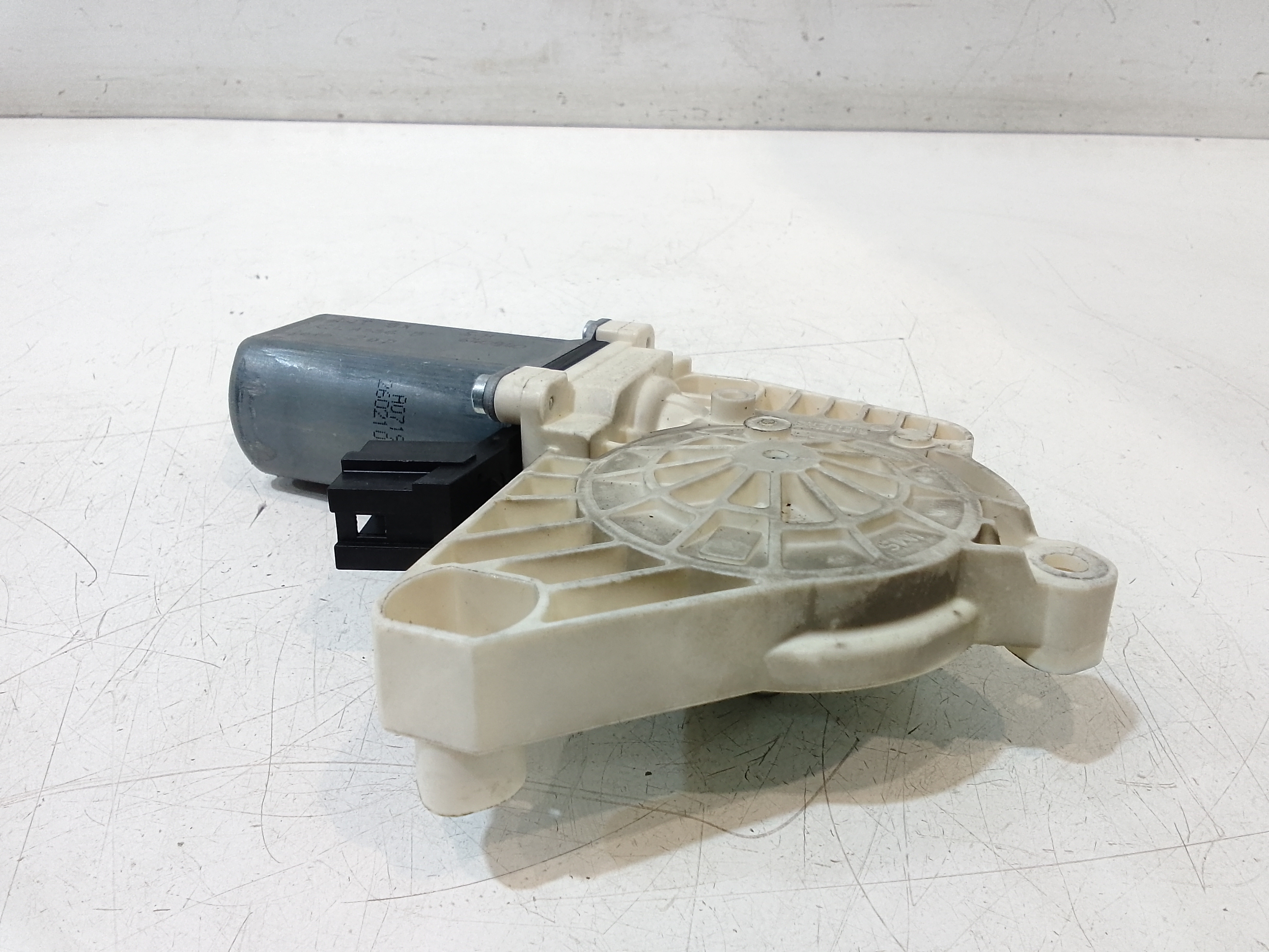 Motorino Alzavetro anteriore Sinistro per Mercedes Classe B W245 1 Serie (2005 - 2011)