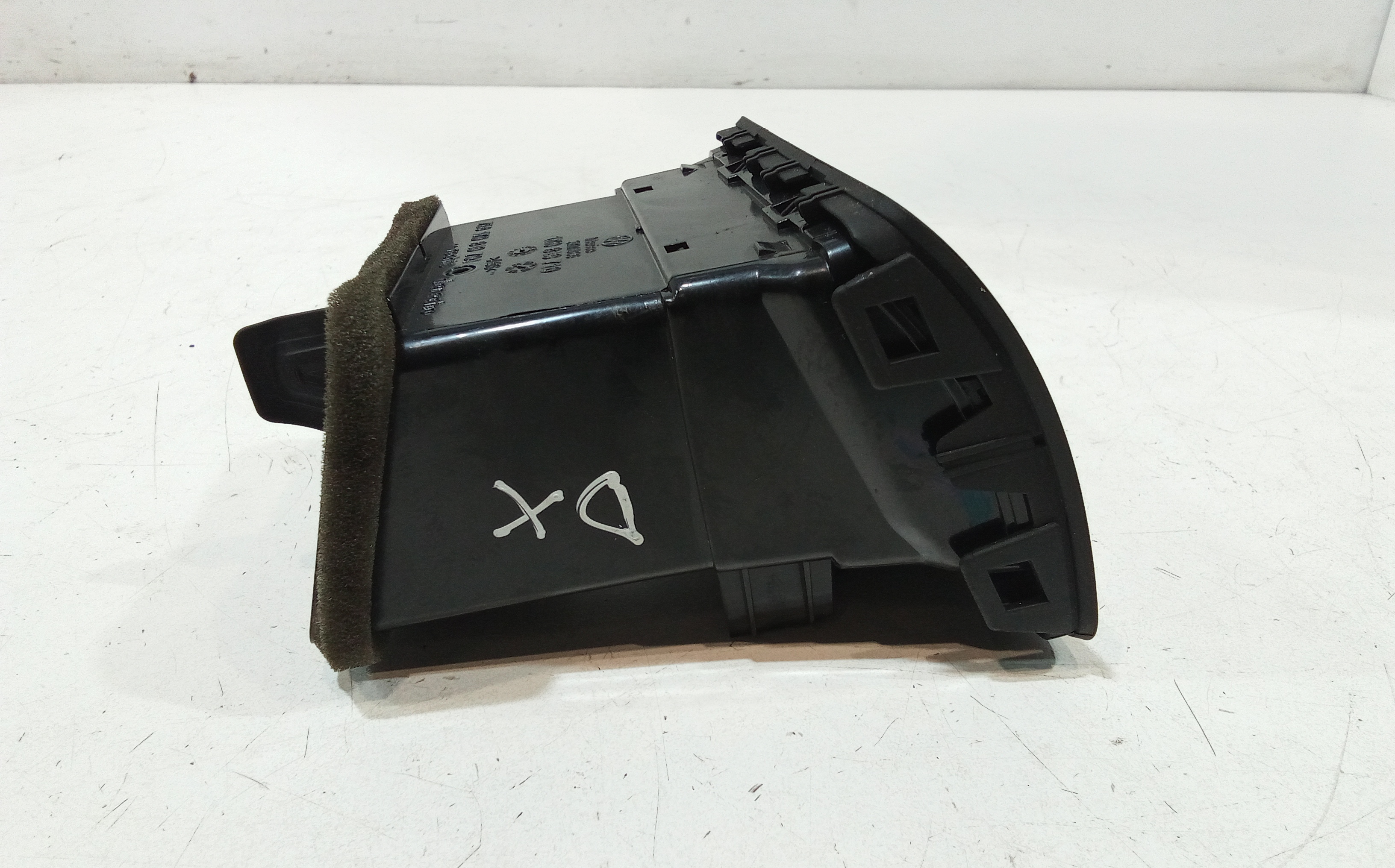 Bocchetta aria cruscotto lato passeggero per Volkswagen Jetta Serie A5 (2005 - 2010)