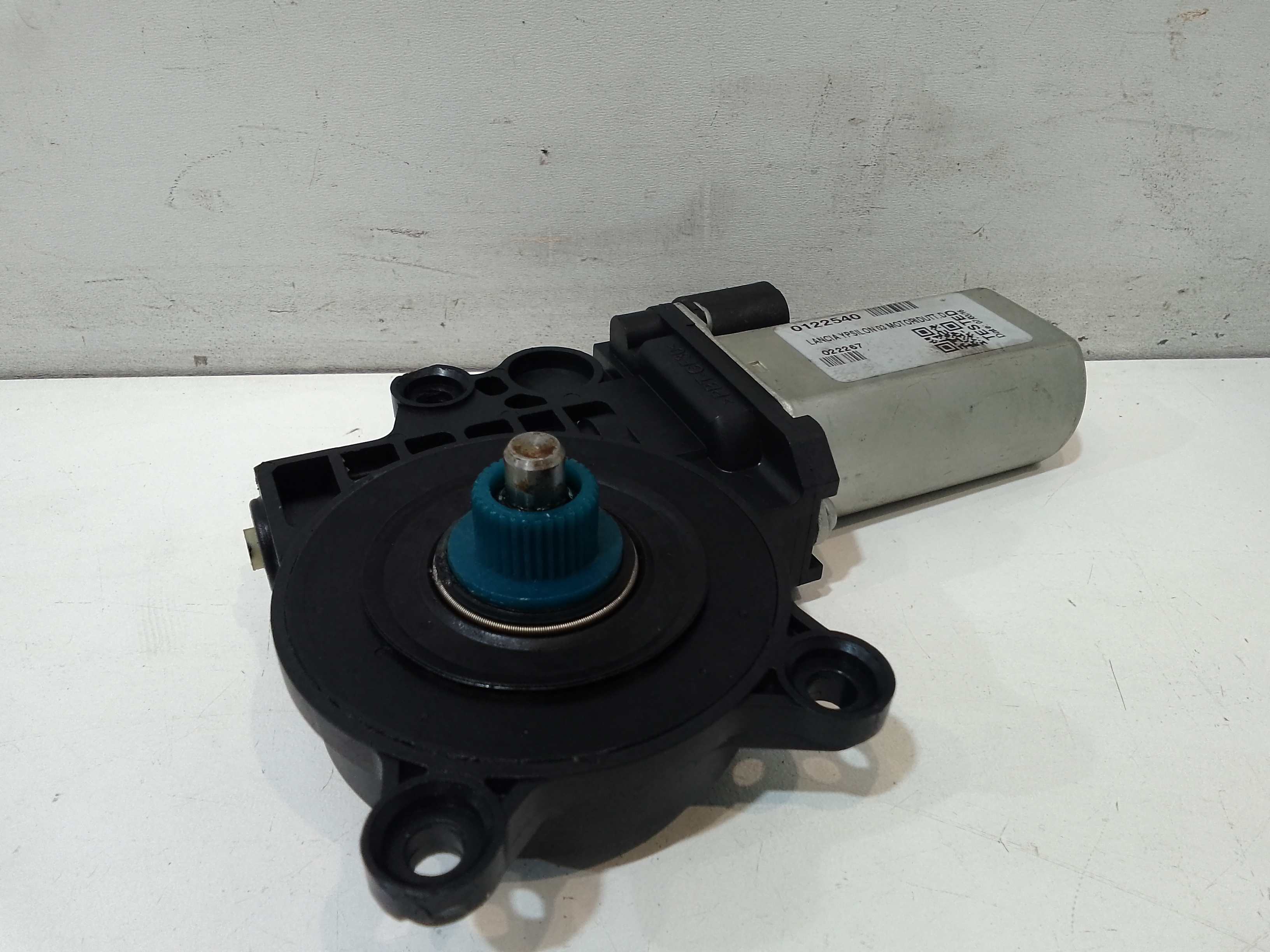 Motorino Alzavetro anteriore destra per Lancia Ypsilon 2 Serie (2006 - 2010)