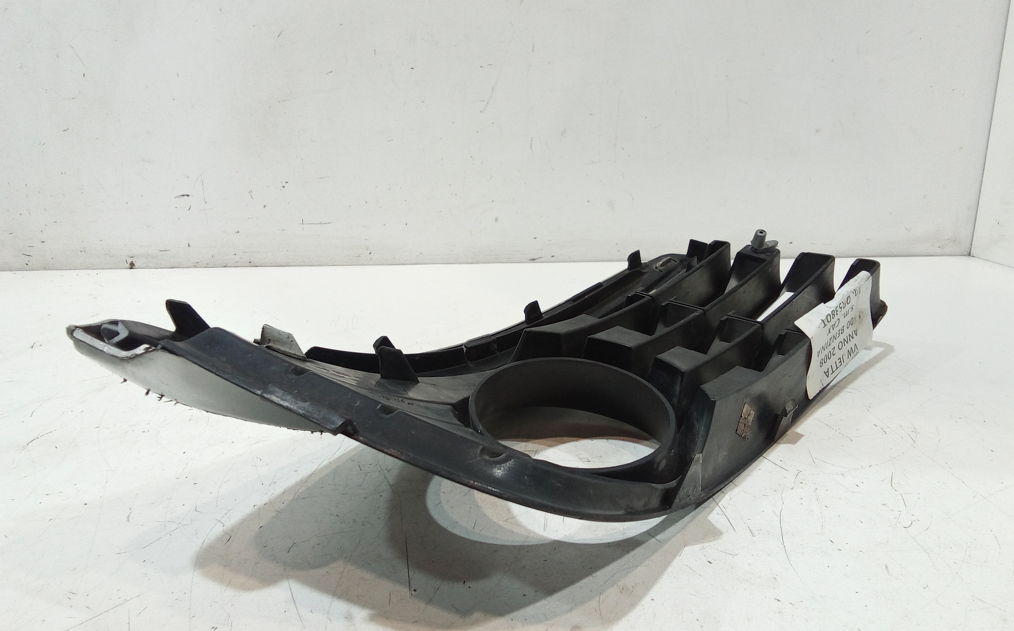 Cornice cover fendinebbia ant. SX guida per Volkswagen Jetta Serie A5 (2005 - 2010)