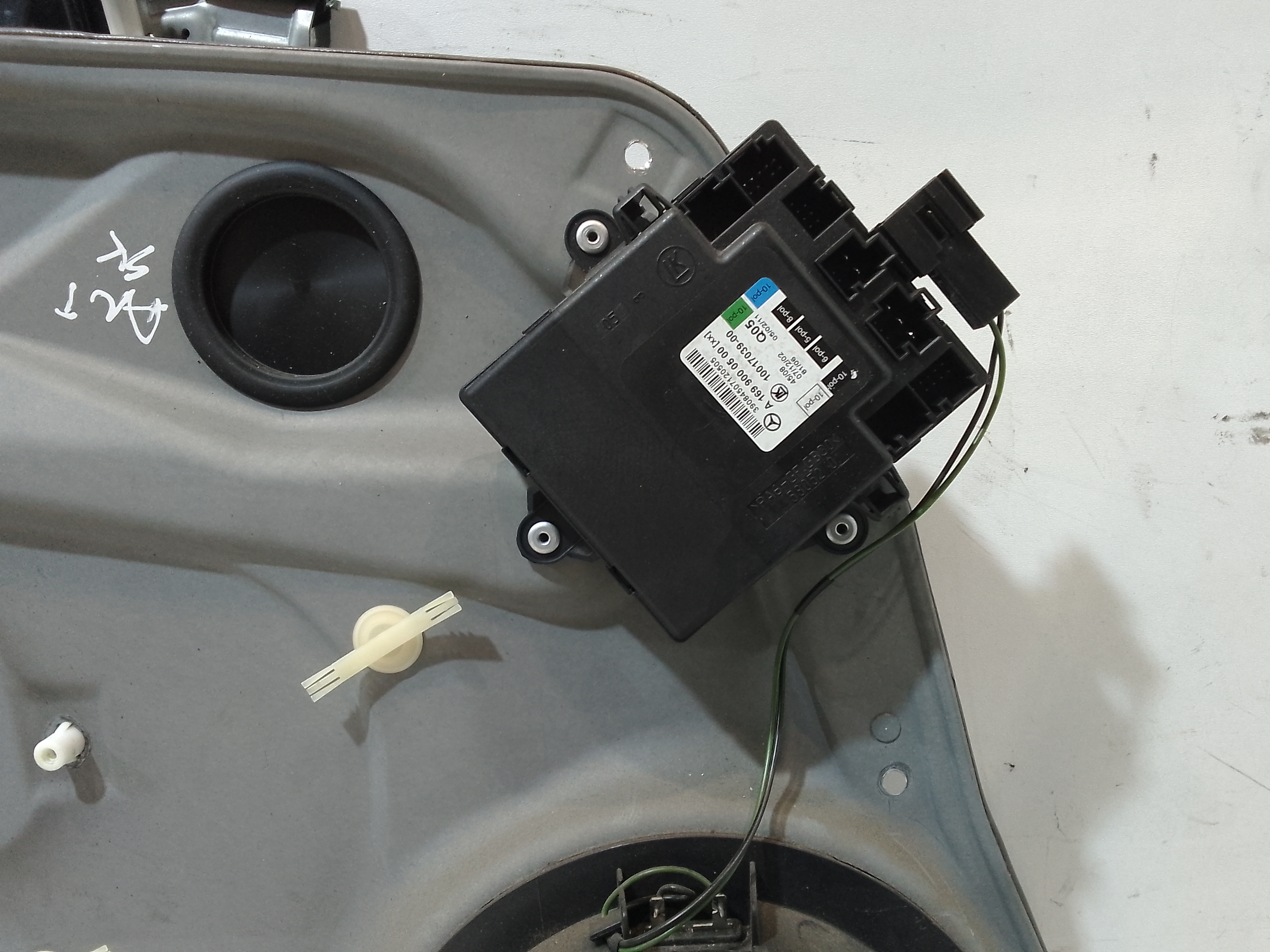 Cremagliera anteriore sinistra Guida per Mercedes Classe B W245 1 Serie (2005 - 2011)