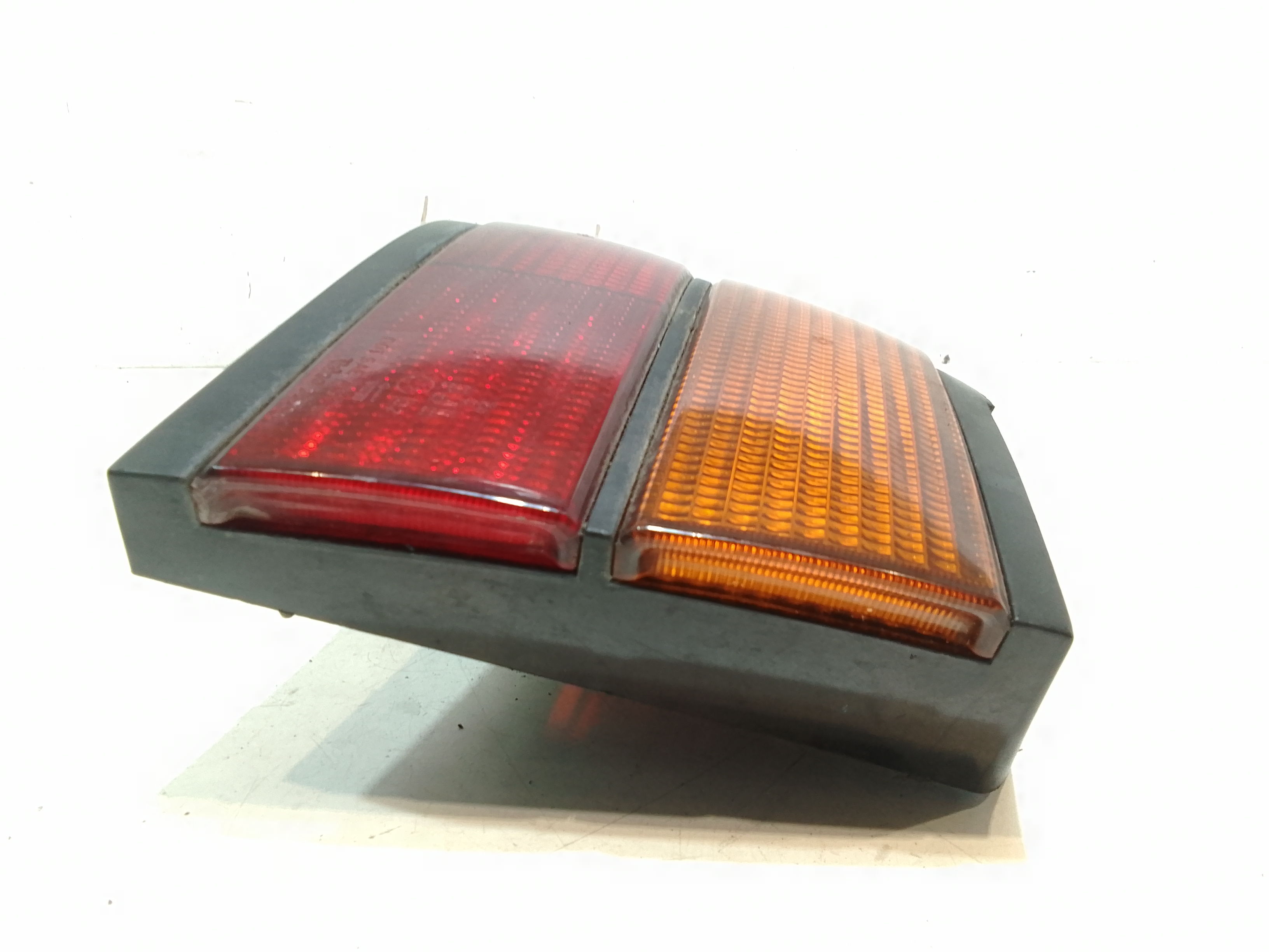 Stop fanale Posteriore sinistro lato Guida per Rover 820 (1994 - 1999)