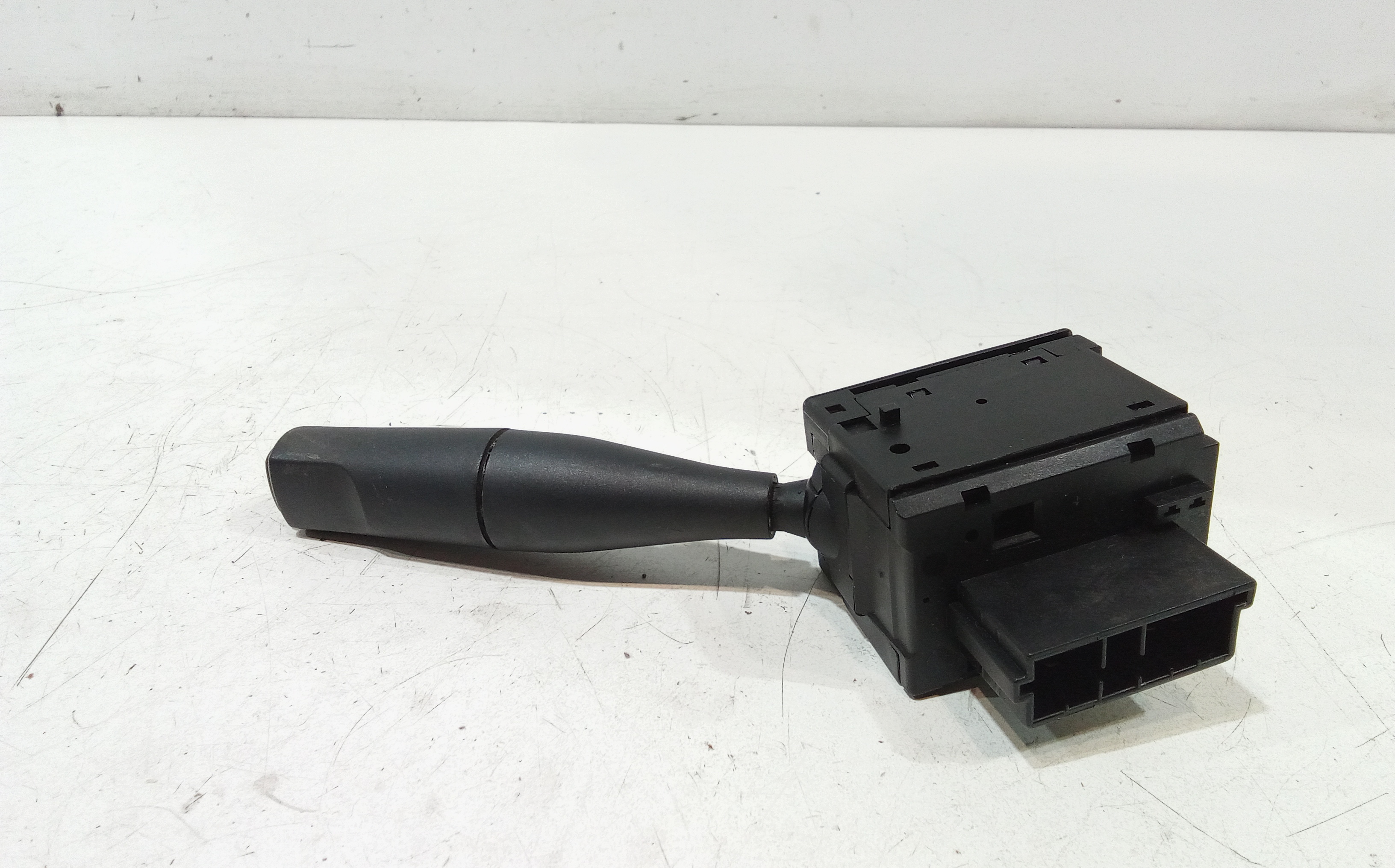 Devioluci destro per Peugeot 306 Berlina 3 Serie (1999 - 2001)