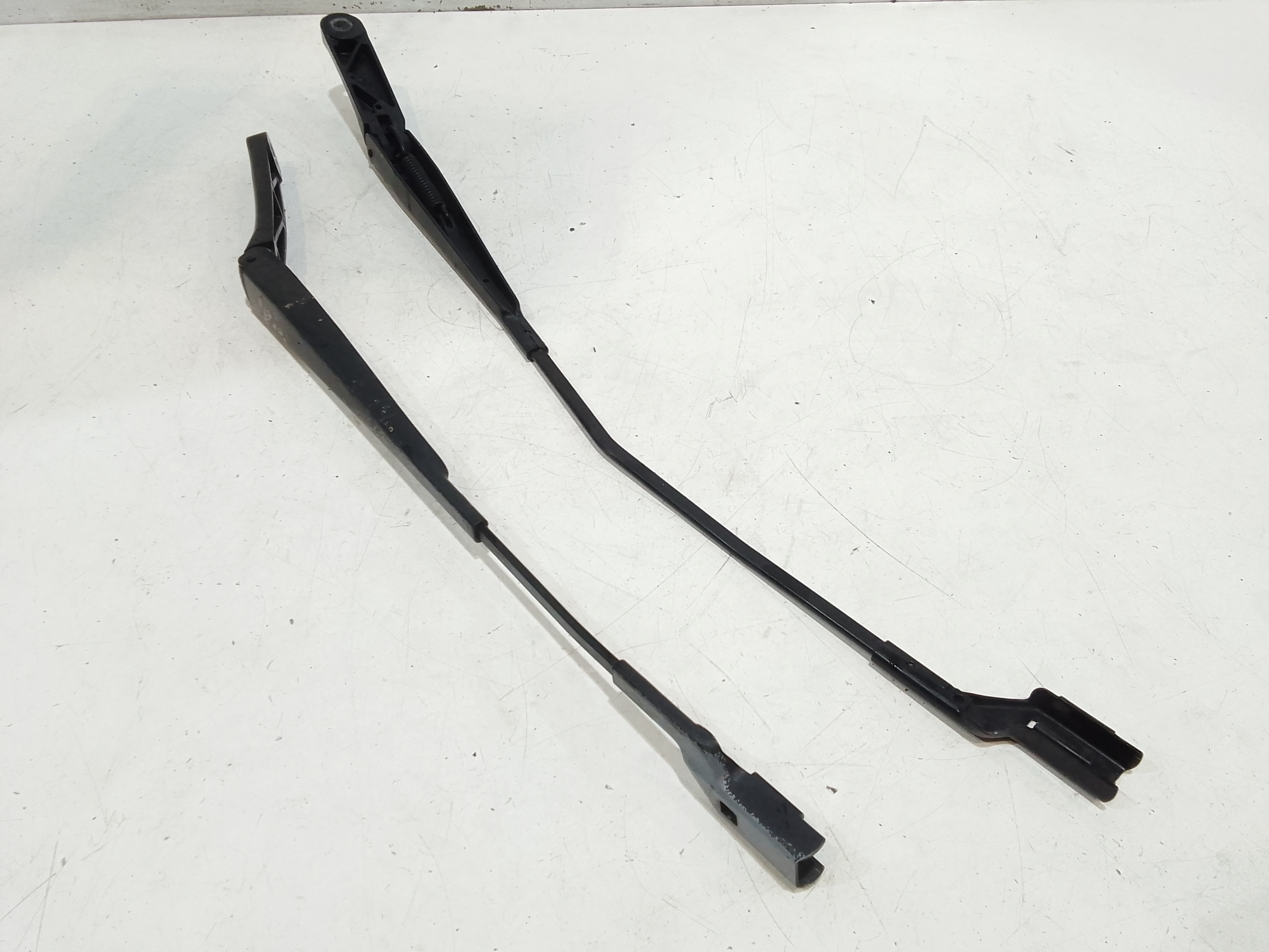 Bracci Tergi ant. per Volkswagen Jetta Serie A5 (2005 - 2010)