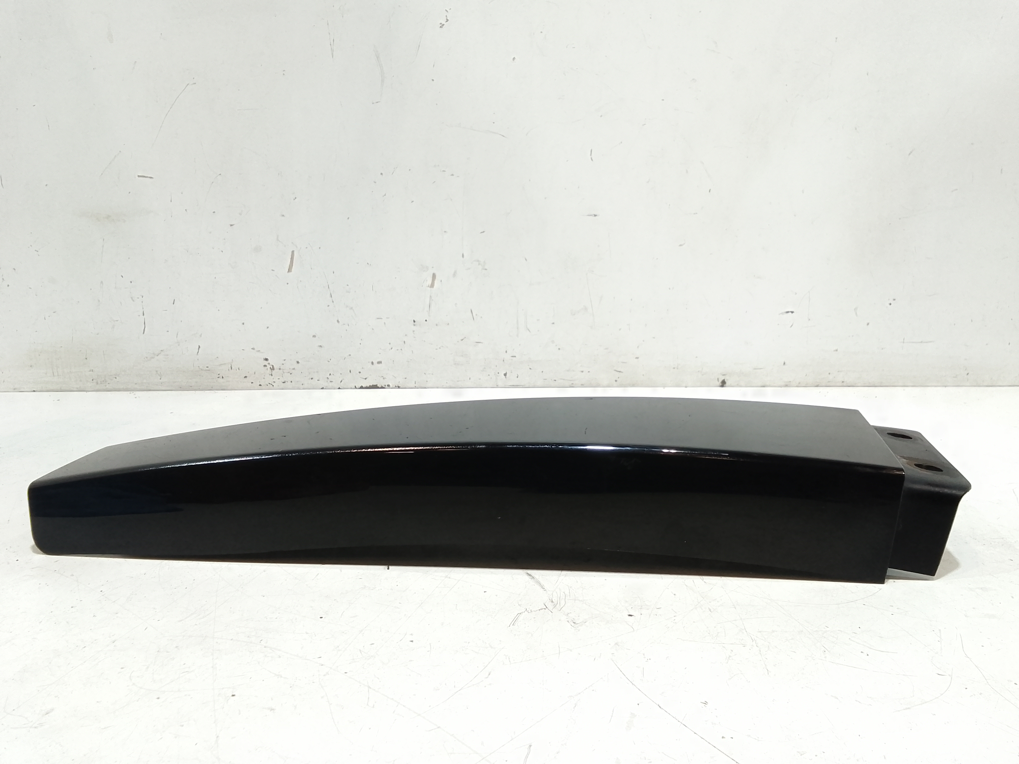 Modanatura Esterna Montante Anteriore DX per Volkswagen Polo 5 Serie (2009 - 2017)