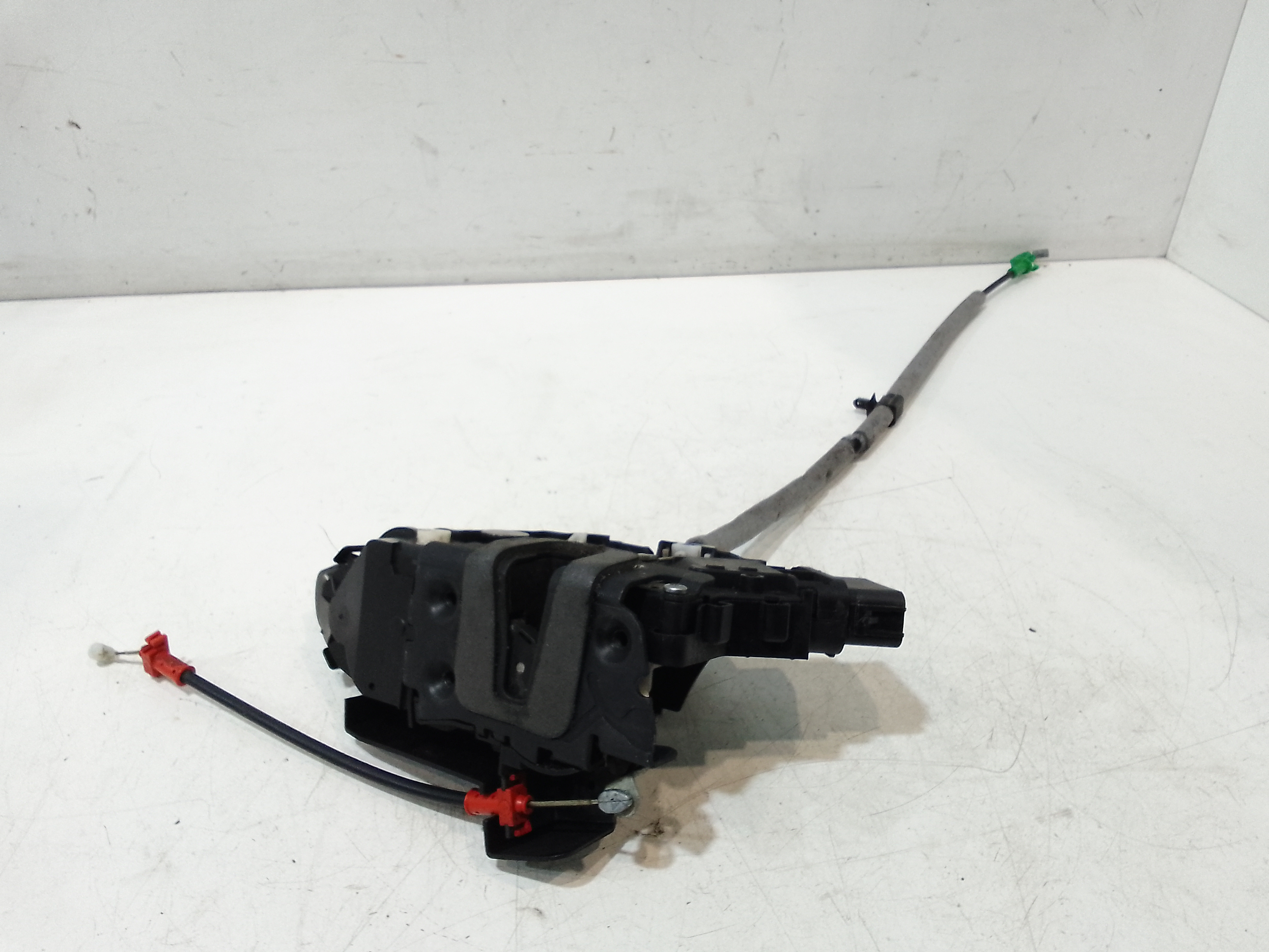 Serratura Posteriore Sinistra per Ford Mondeo Berlina 6 Serie (2007 - 2010)