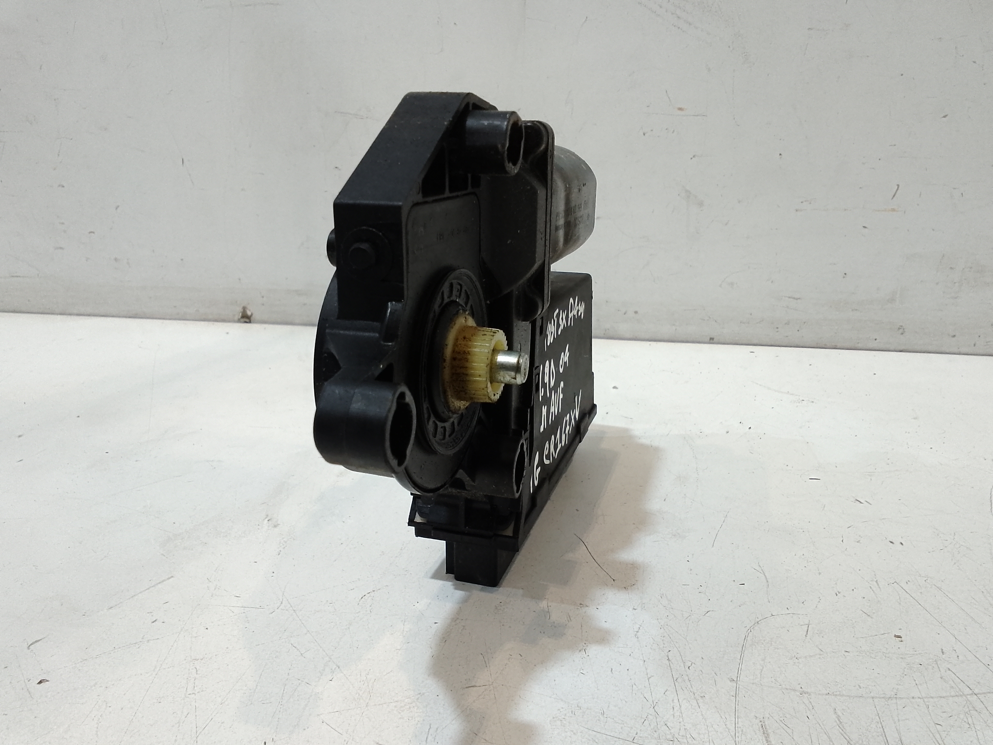 Motorino Alzavetro anteriore Sinistro per Audi A4 Avant (8ed) (04>08) (2004 - 2008)