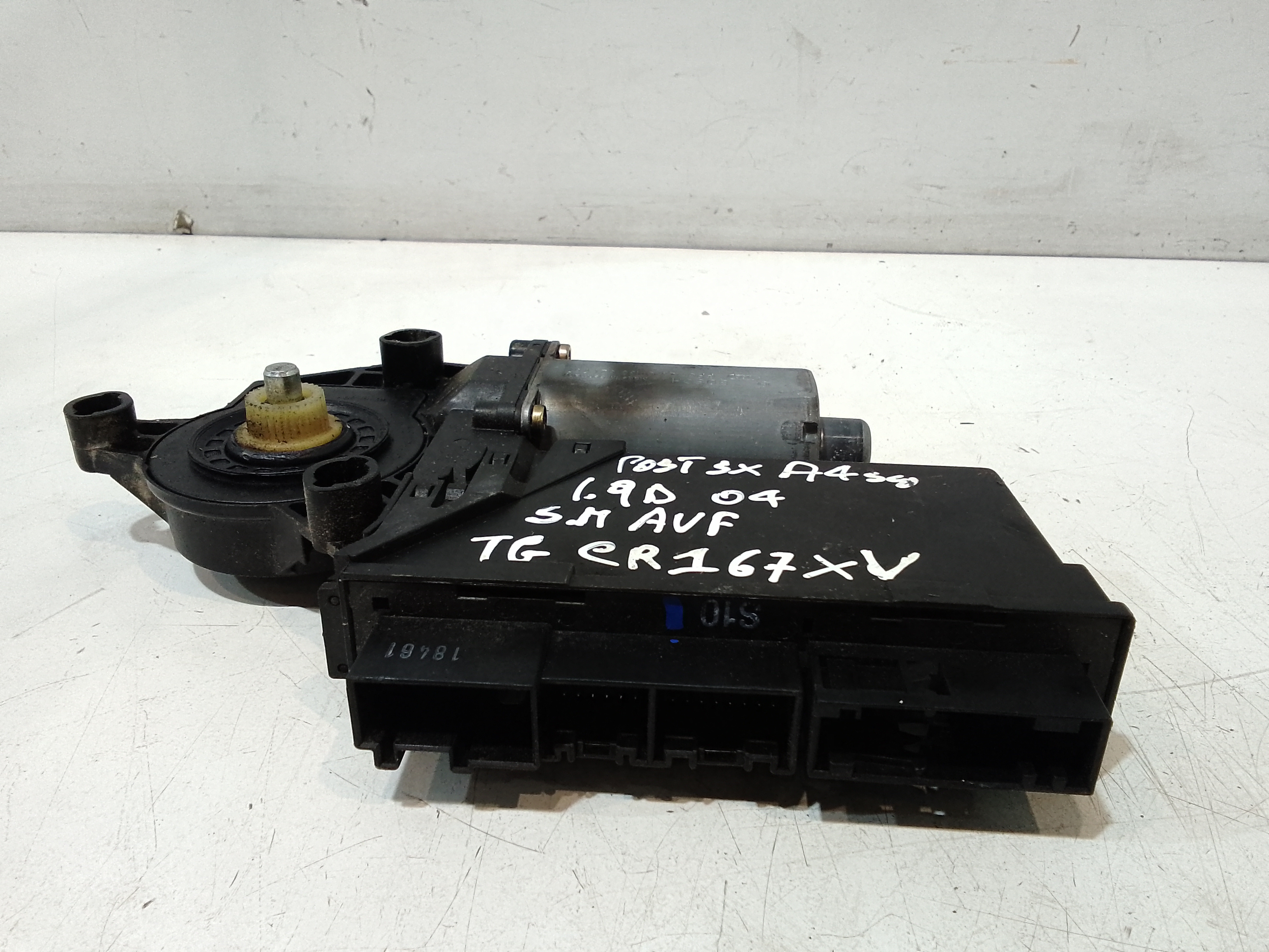 Motorino Alzavetro anteriore Sinistro per Audi A4 Avant (8ed) (04>08) (2004 - 2008)