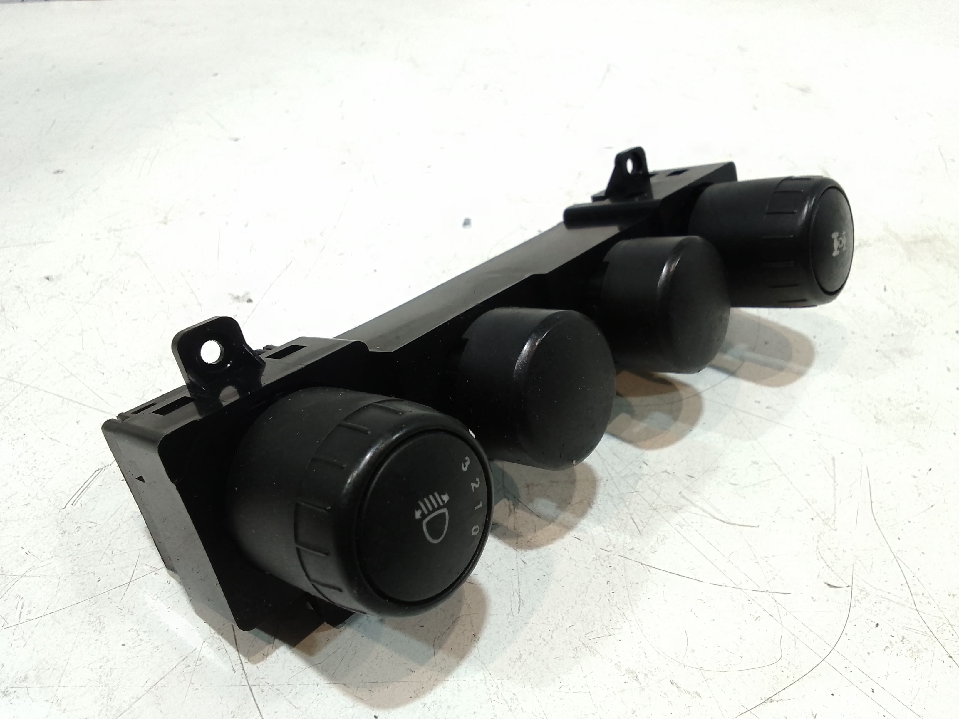 Regolatore Fari per Ssangyong Actyon 1 Serie (2006 - In produzione)