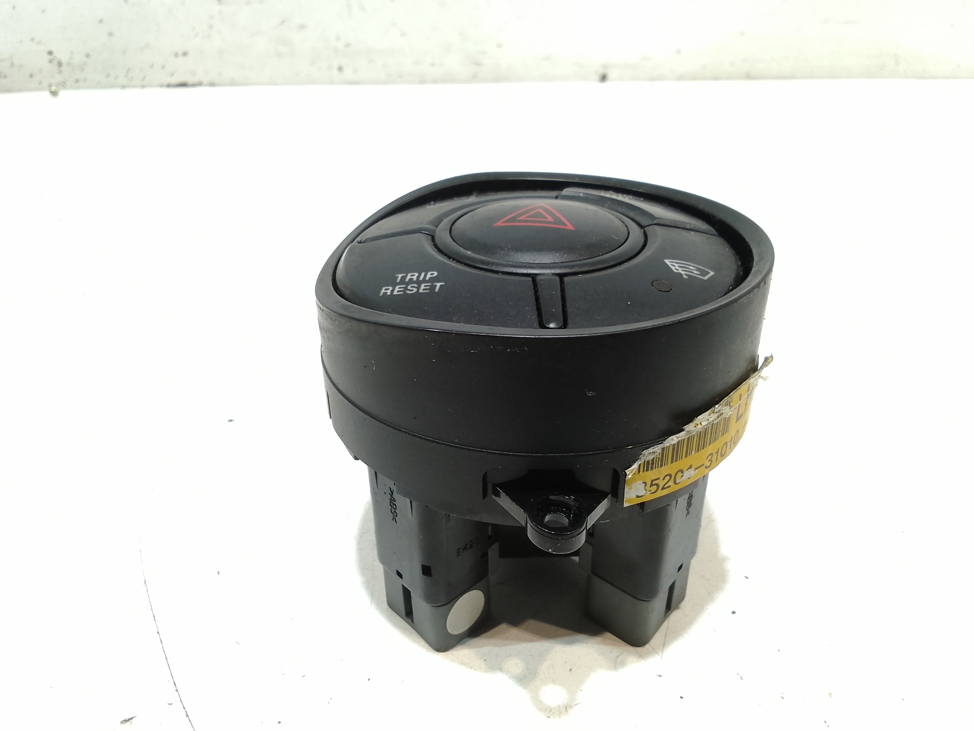 Pulsante luci di emergenza per Ssangyong Actyon 1 Serie (2006 - In produzione)