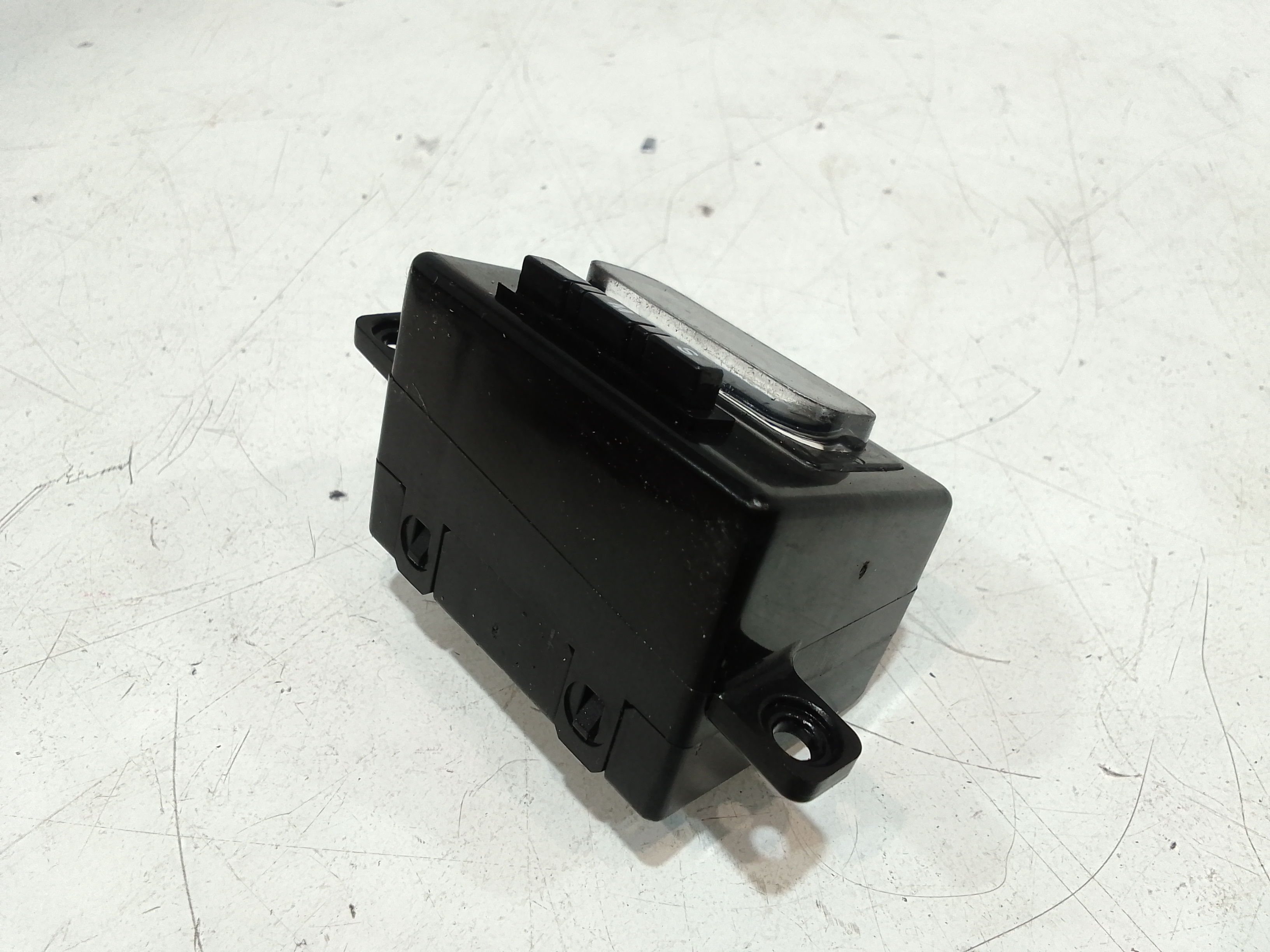 Orologio per Ssangyong Actyon 1 Serie (2006 - In produzione)