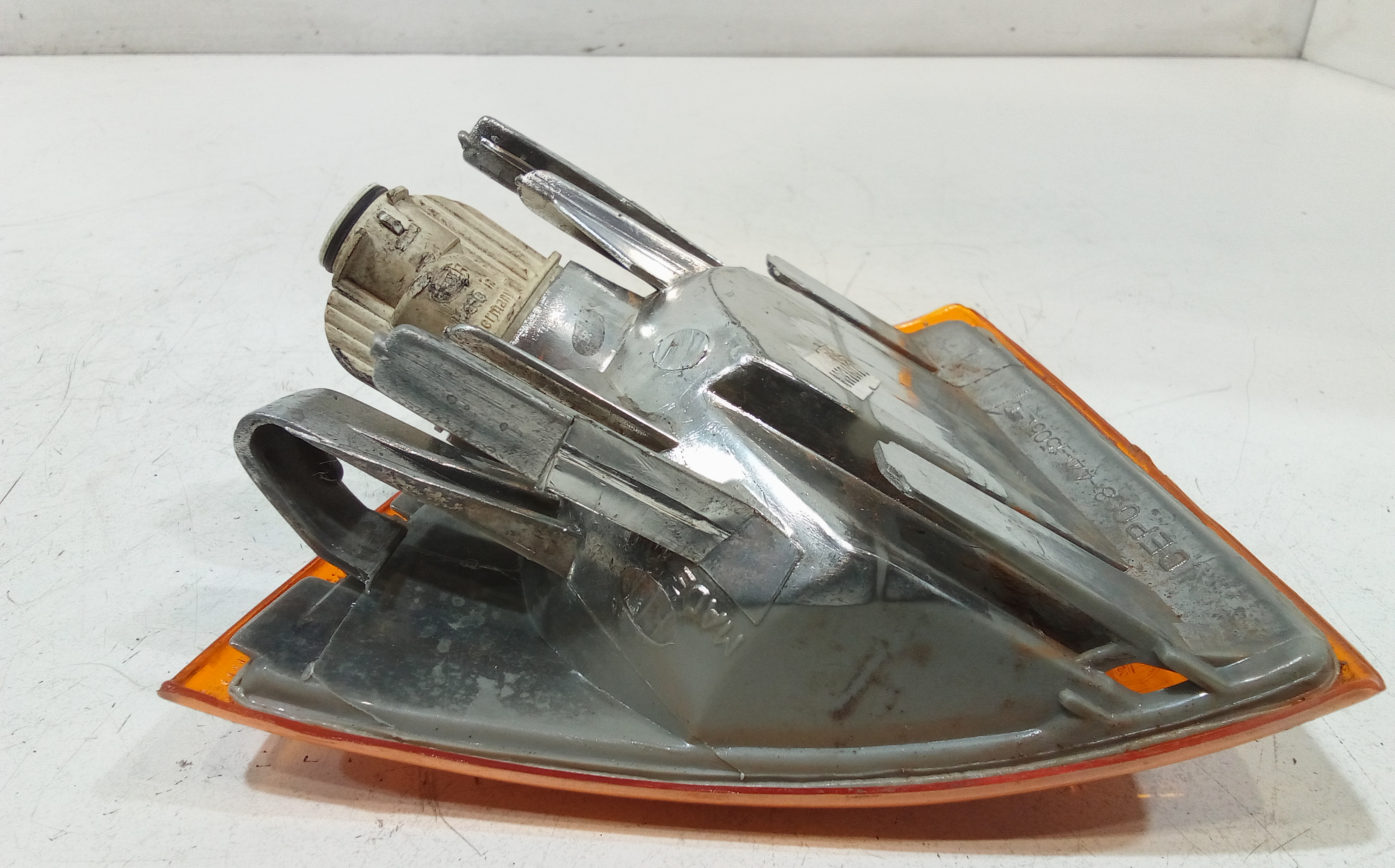 Freccia ant SX per Audi 80 Serie (b3) (86>91) (1986 - 1991)