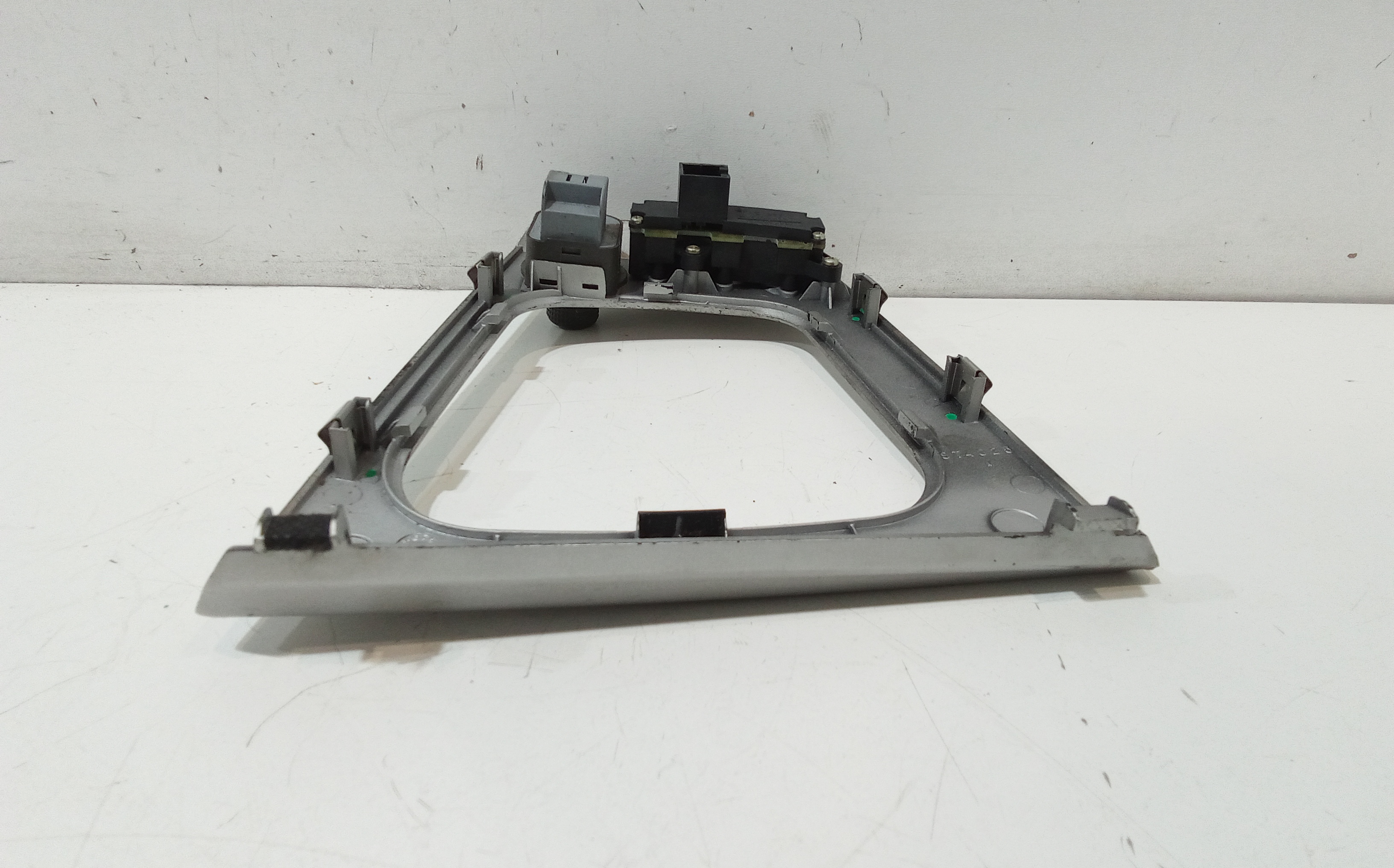 Cornice leva cambio per Alfa Romeo 156 Berlina Serie (932_) (03>05) (2003 - 2005)