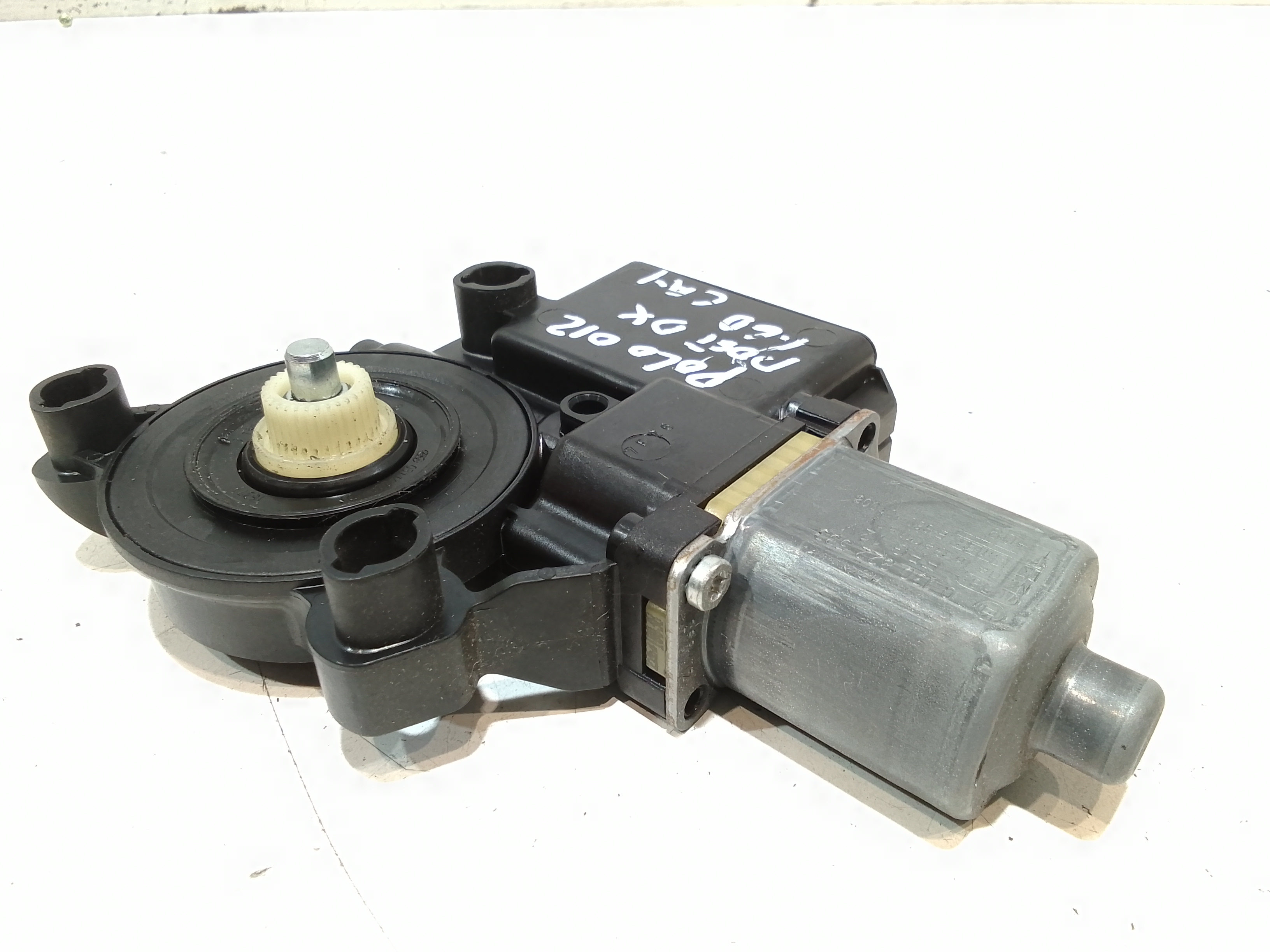 Motorino Alzavetro posteriore destra per Volkswagen Polo 5 Serie (2009 - 2017)