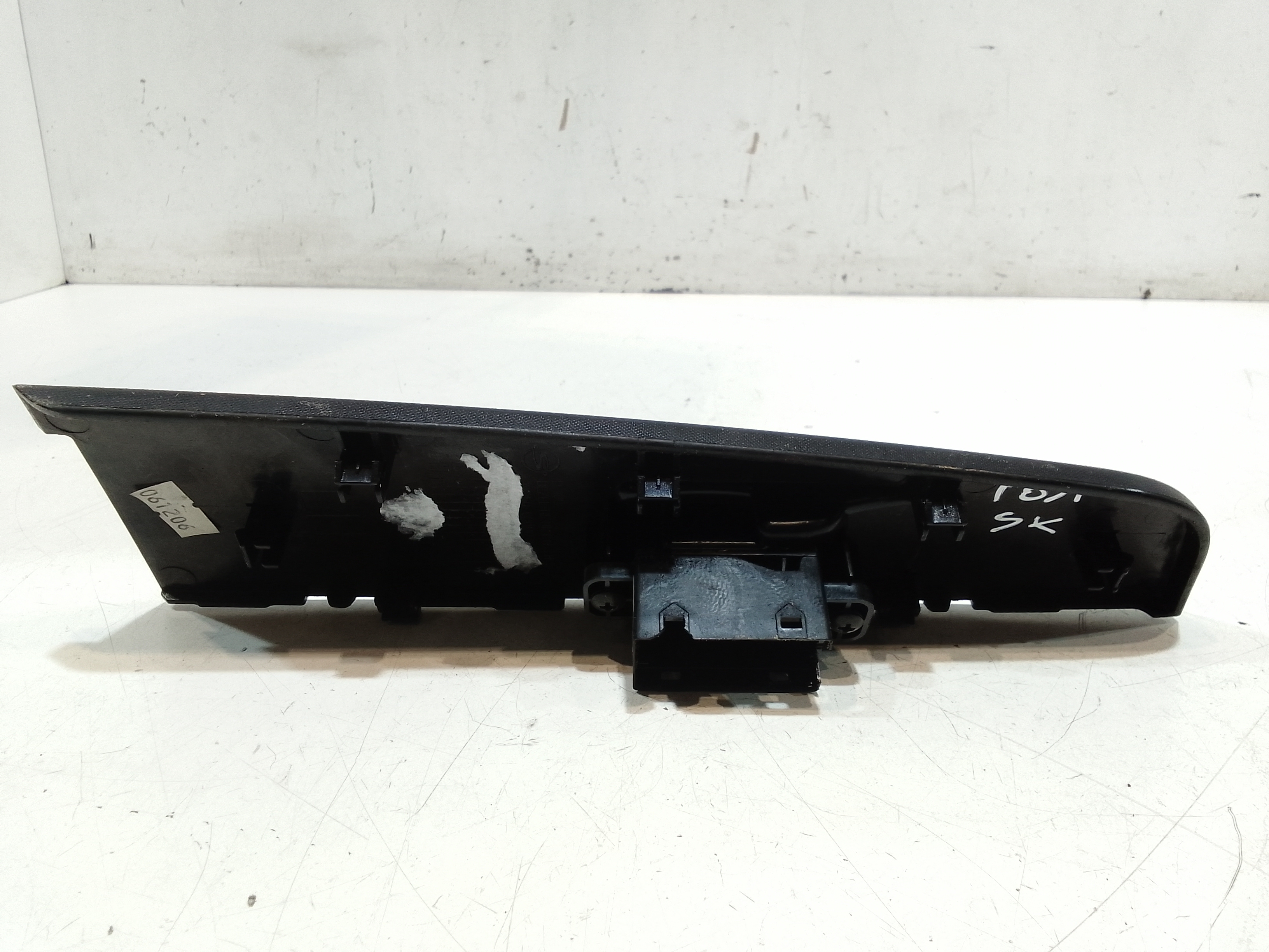 Pulsantiera Posteriore Sinistra per Ssangyong Actyon 1 Serie (2006 - In produzione)