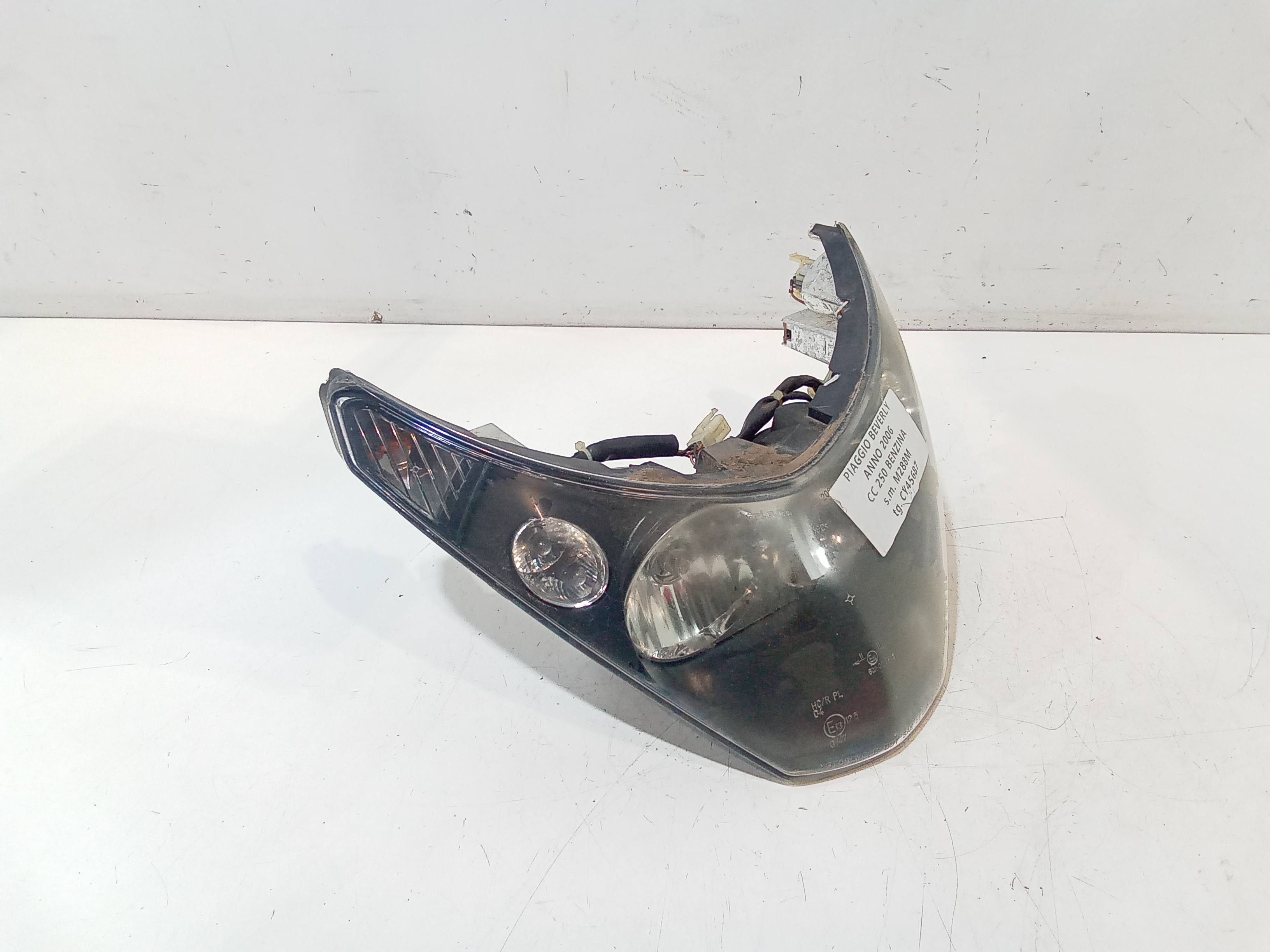 Faro anteriore per Piaggio Beverly 250cc Ie (2004 - In produzione)