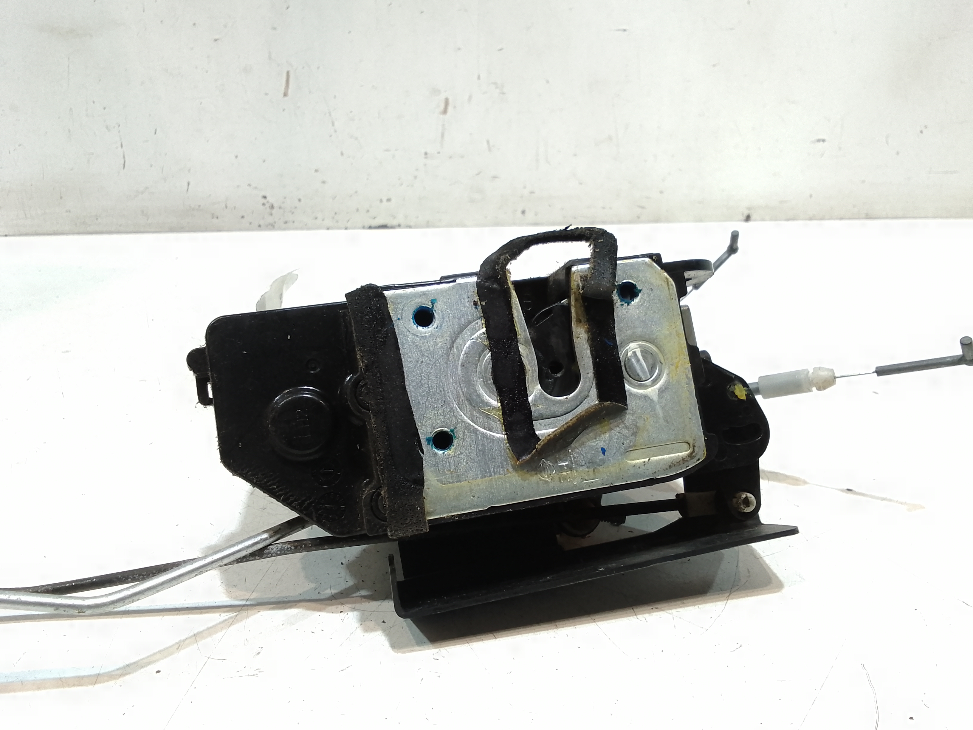 Serratura Anteriore Sinistra per Ssangyong Actyon 1 Serie (2006 - In produzione)