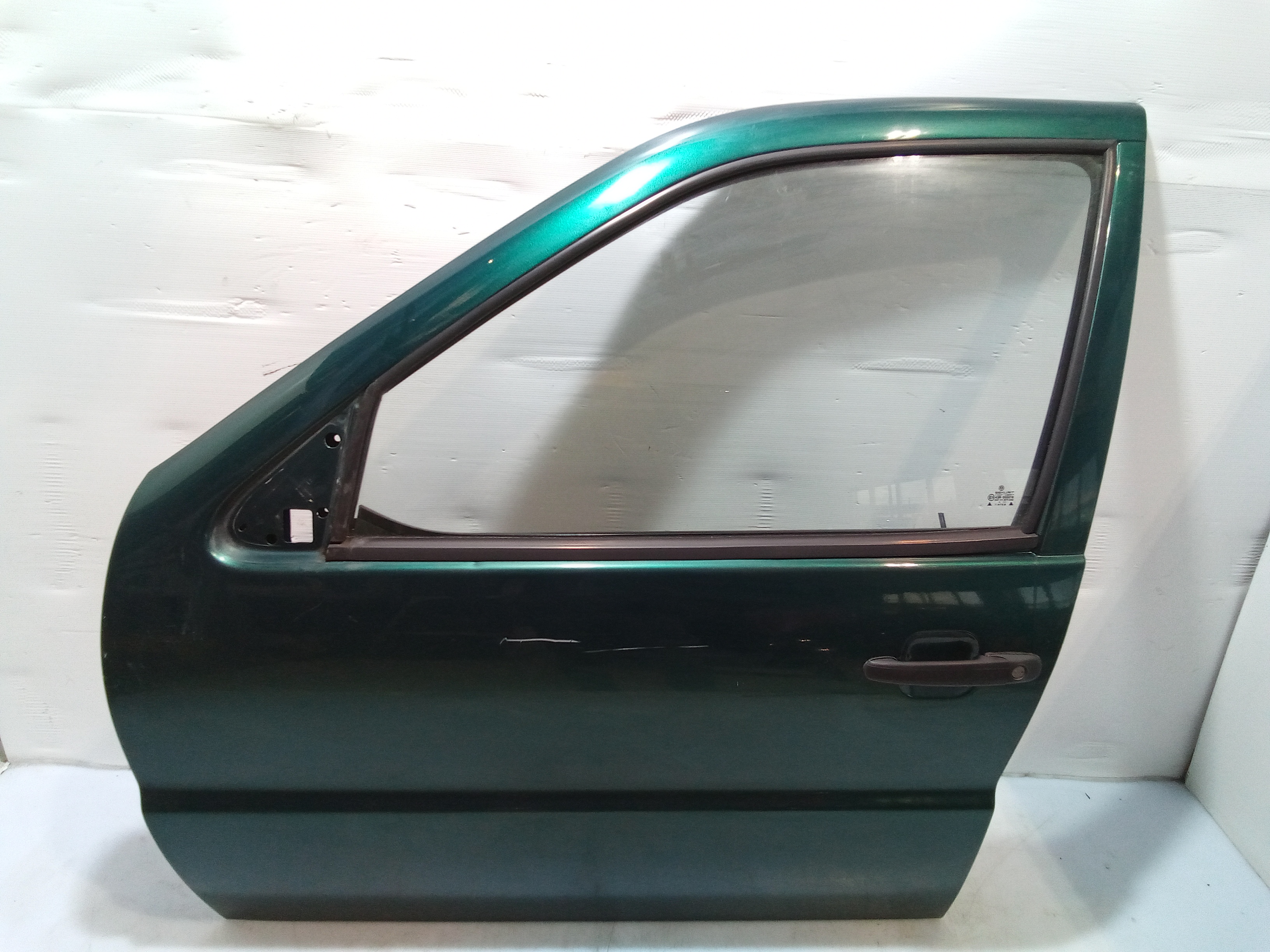 Portiera Anteriore Sinistra per Volkswagen Polo 3 Serie (1994 - 2001)