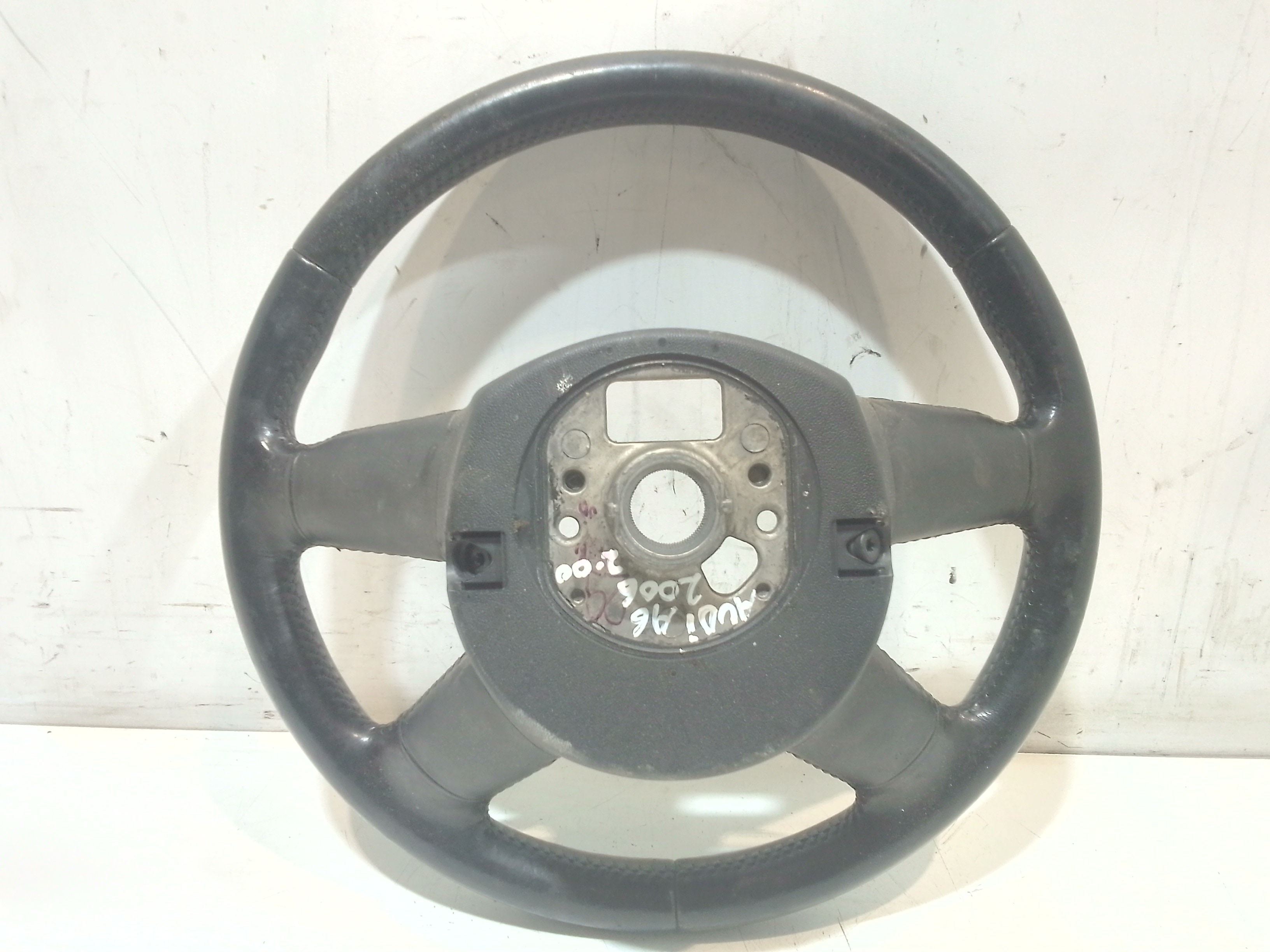 Volante per Audi A6 Avant Serie C6 (4f5) (04>12) (2004 - 2012)
