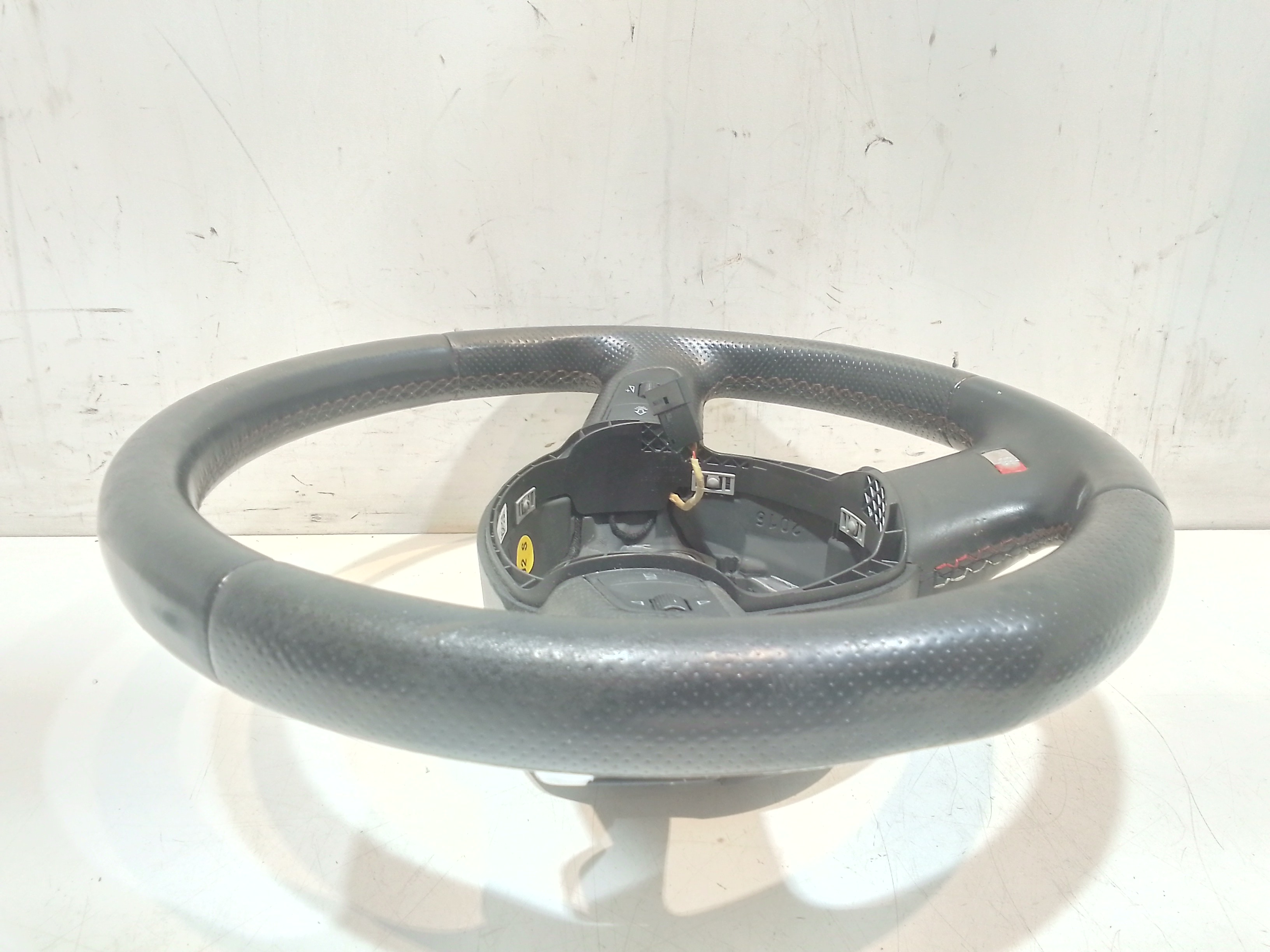 Volante per Audi Q7 Serie (4lb) (05>15) (2005 - 2015)