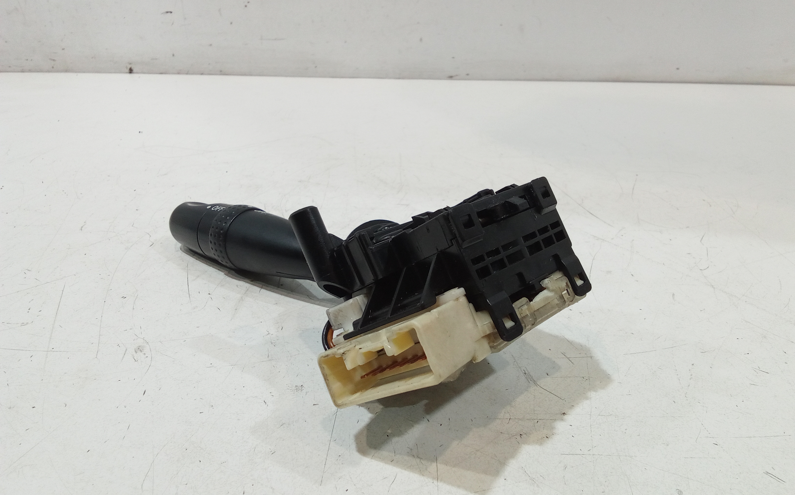 Devioluci sinistro per Daihatsu Cuore 1 Serie (2003 - 2007)