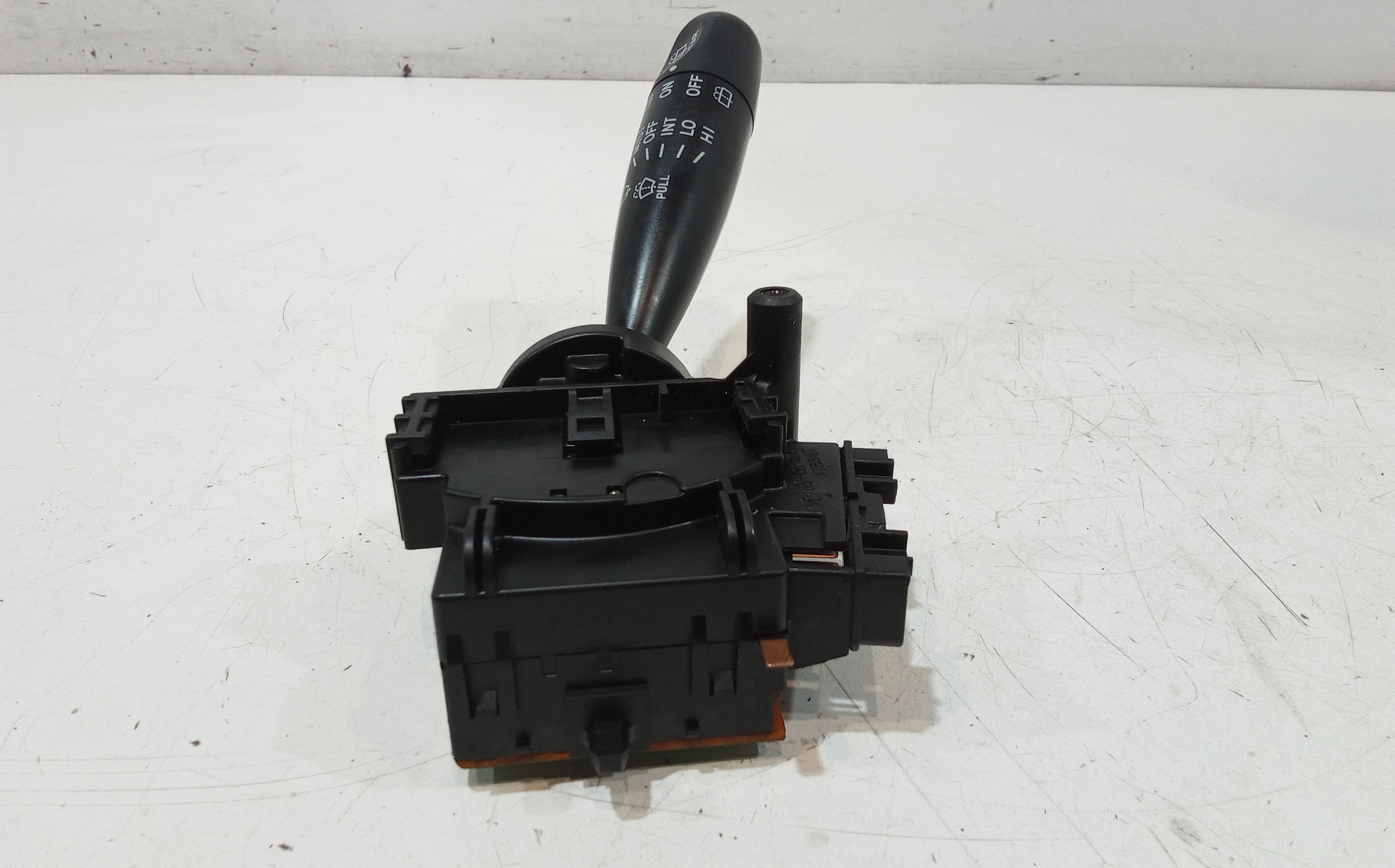 Devioluci destro per Daihatsu Cuore 1 Serie (2003 - 2007)