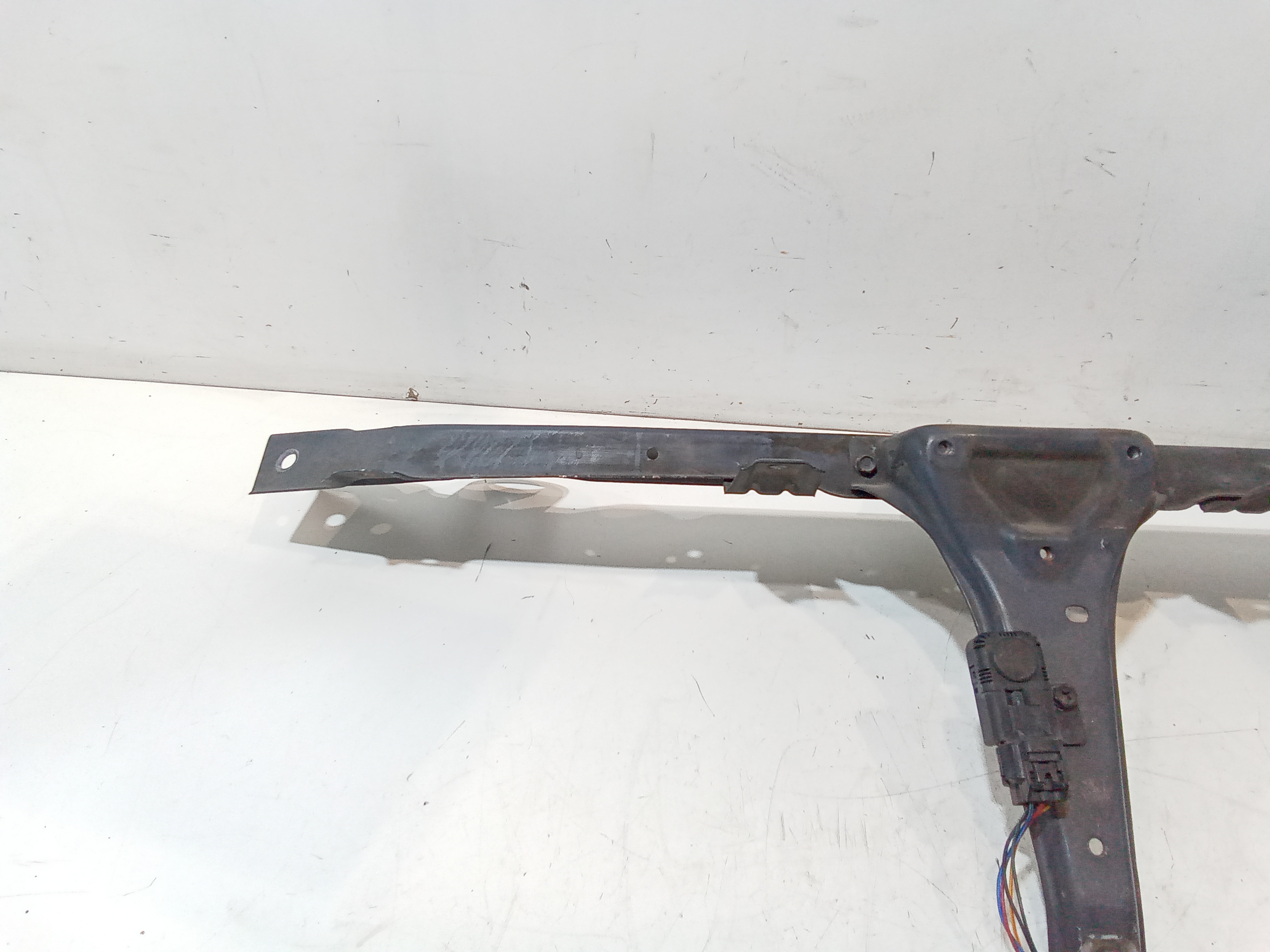 Rivestimento batticofano anteriore per Ssangyong Actyon 1 Serie (2006 - In produzione)