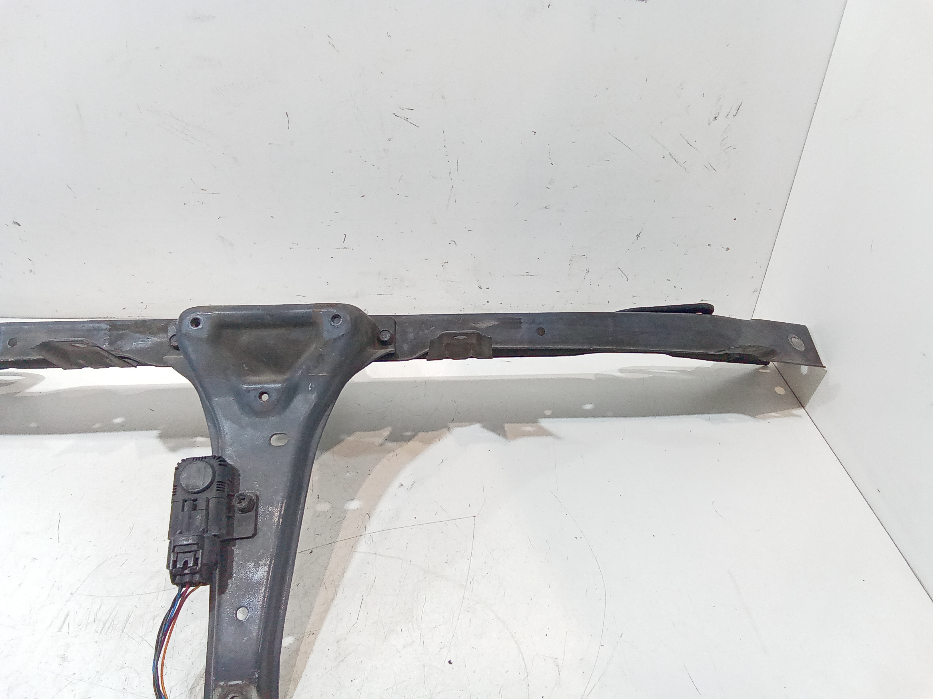 Rivestimento batticofano anteriore per Ssangyong Actyon 1 Serie (2006 - In produzione)