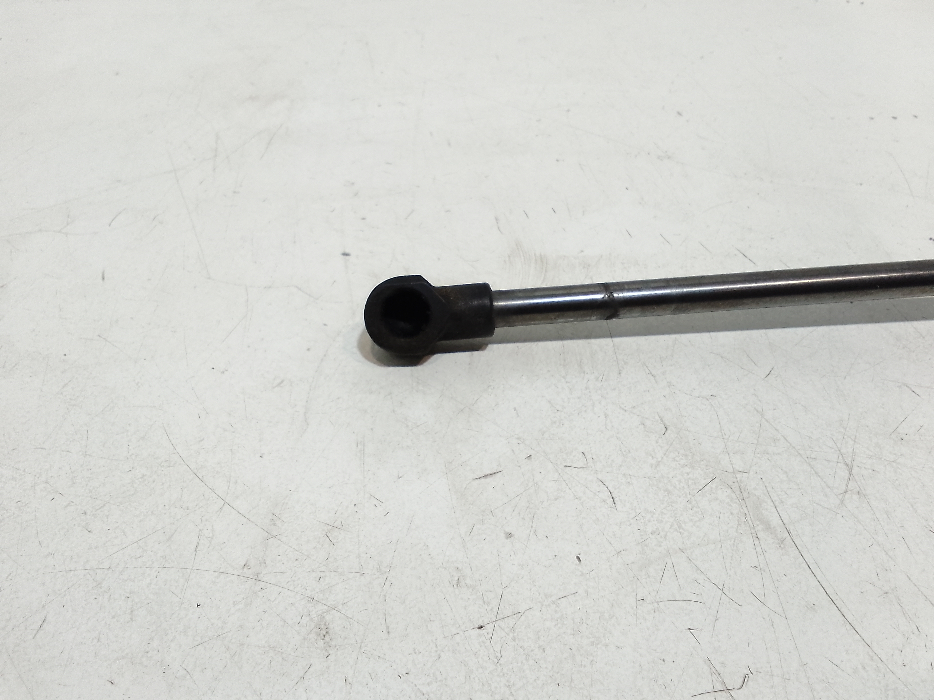 Pistoncini cofano Post. per Smart Fortwo Brabus (2017 - In produzione)